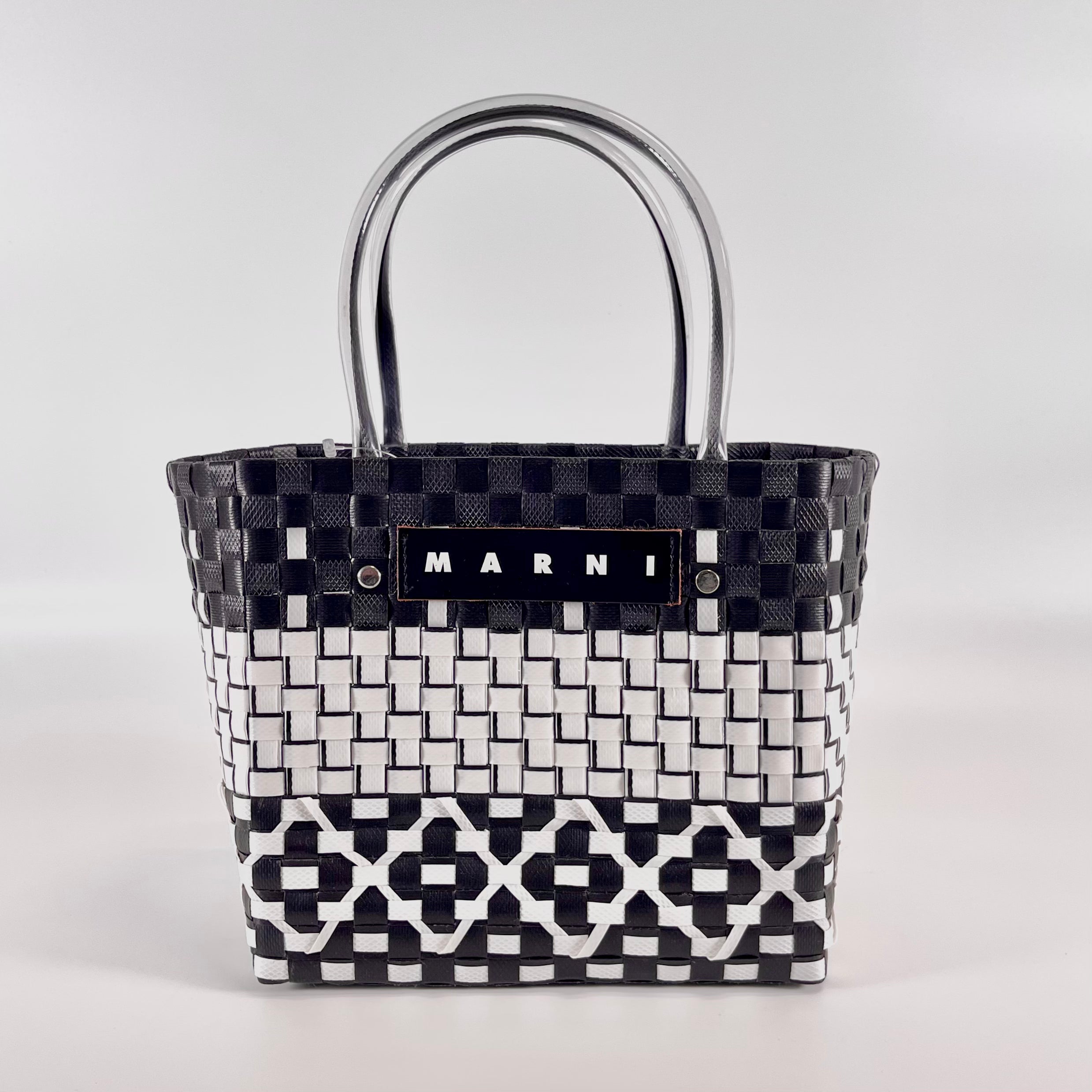 2601 secondhand MARNI Maru hand bag