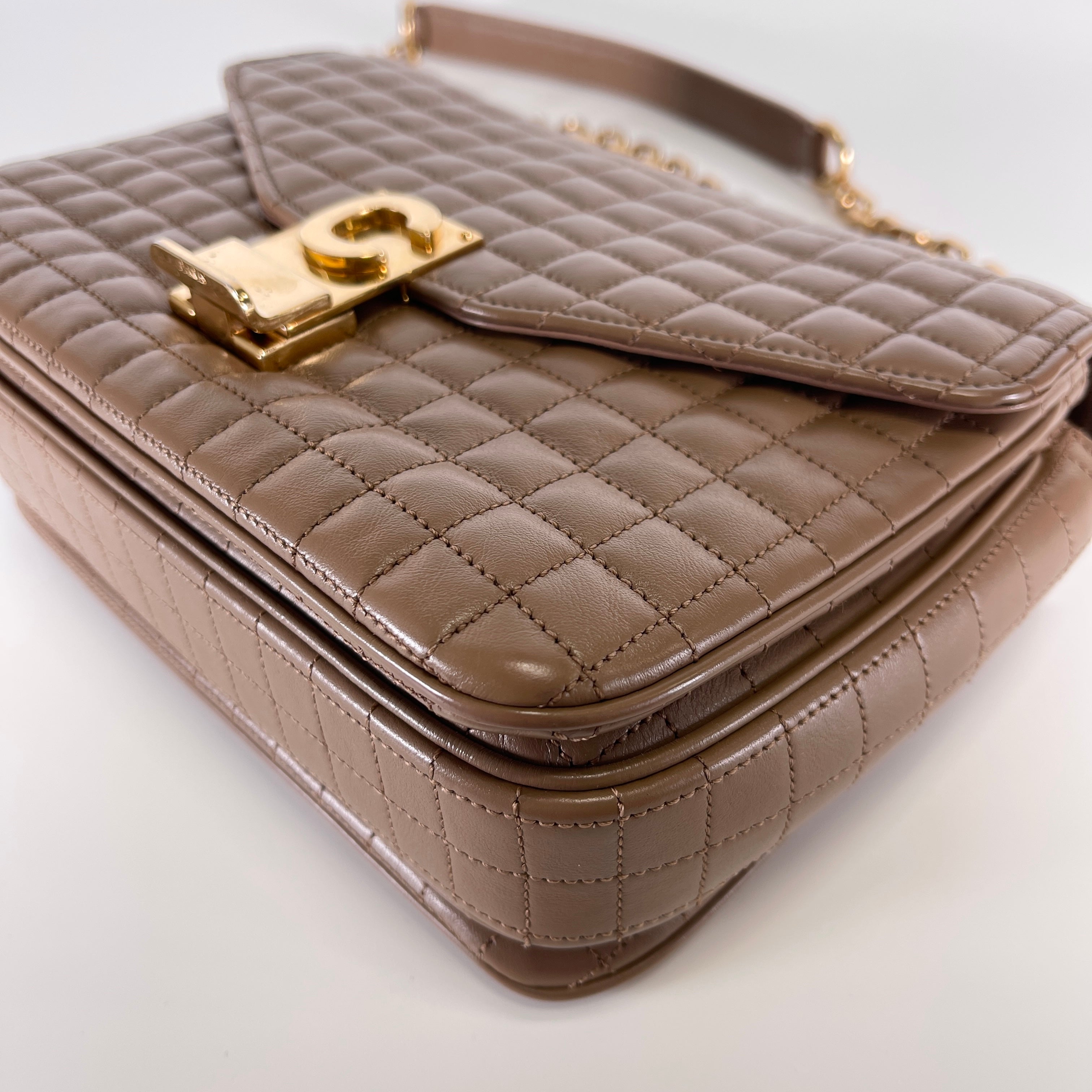 2605 secondhand CELINE C medium Shoulder bag
