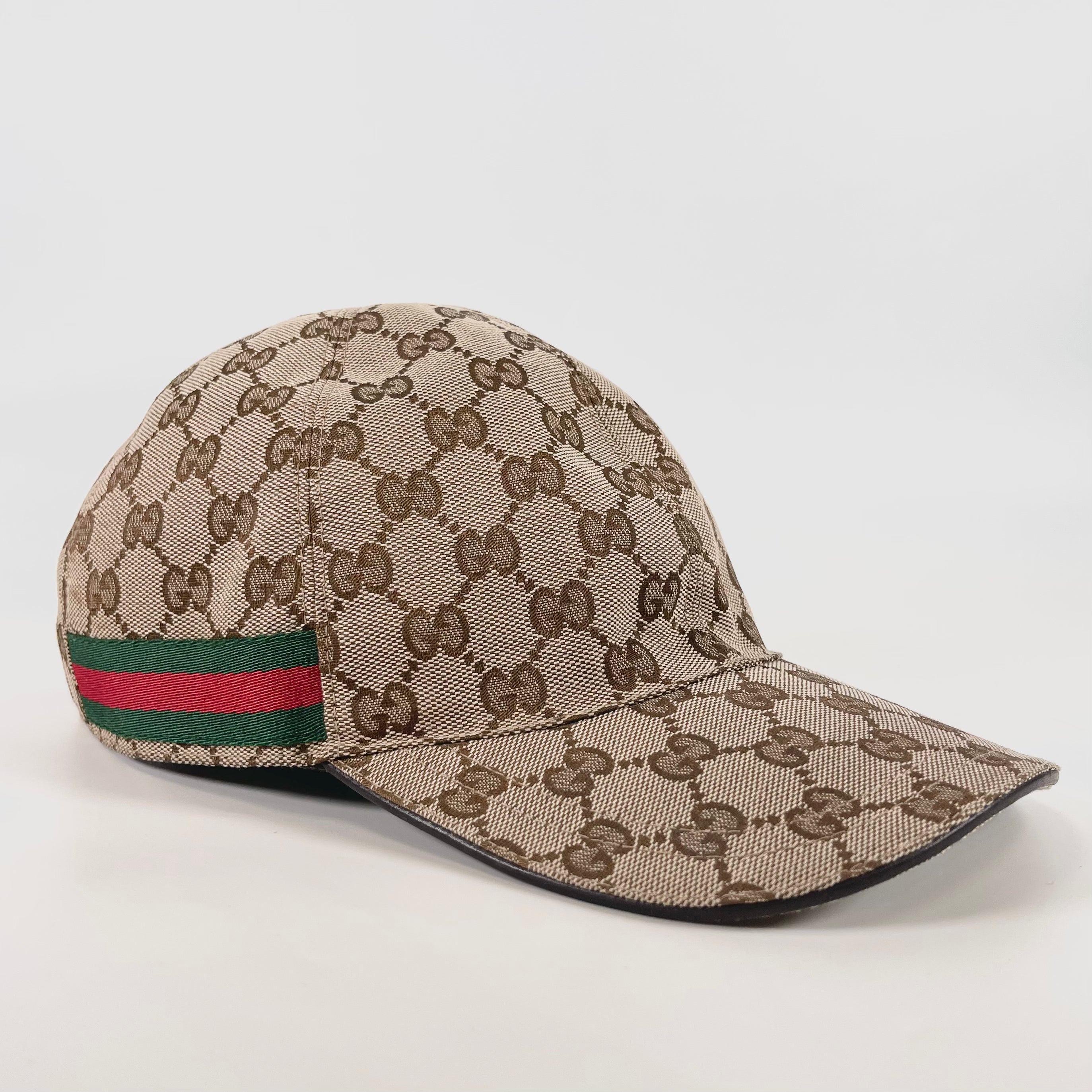 2601 GUCCI cap size :XL 60