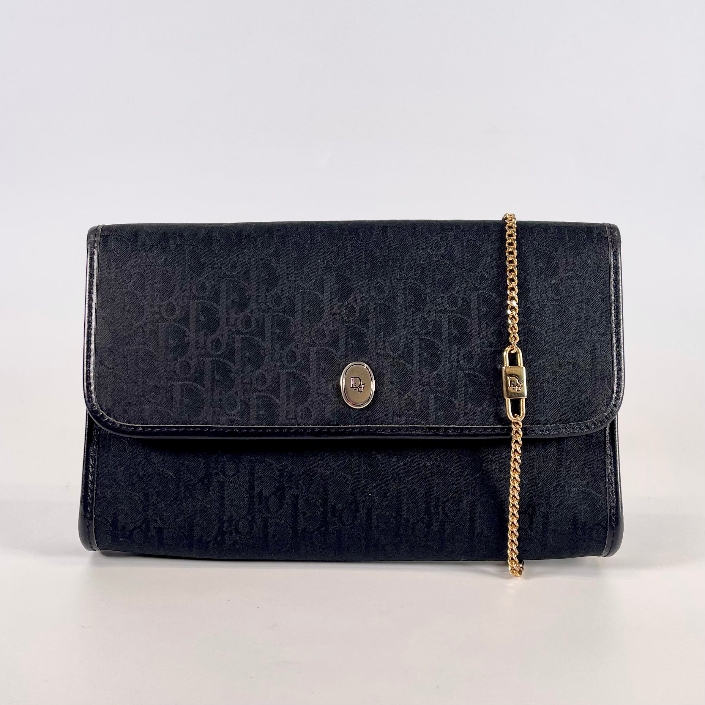 2512 secondhand CD Trotter Chain Shoulder Bag
