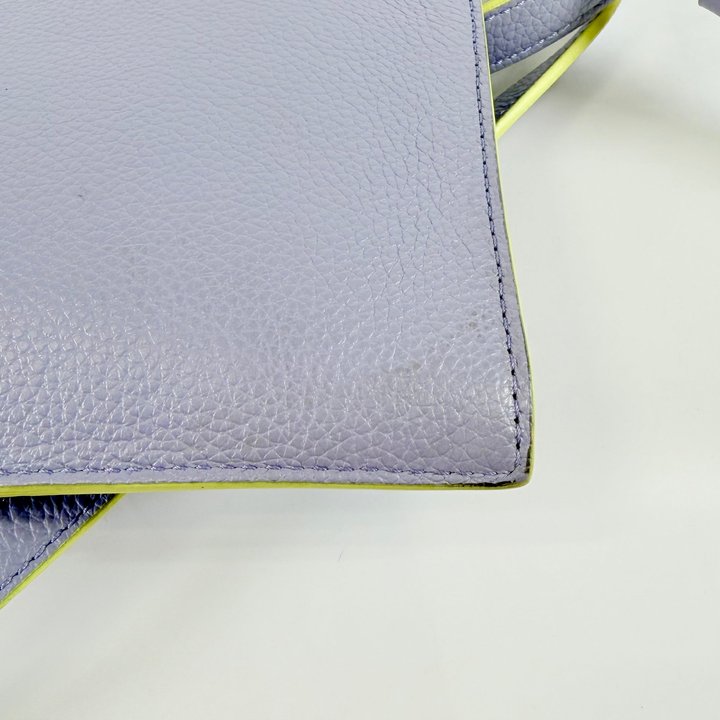 2608 secondhand VERSACE Shoulder bag
