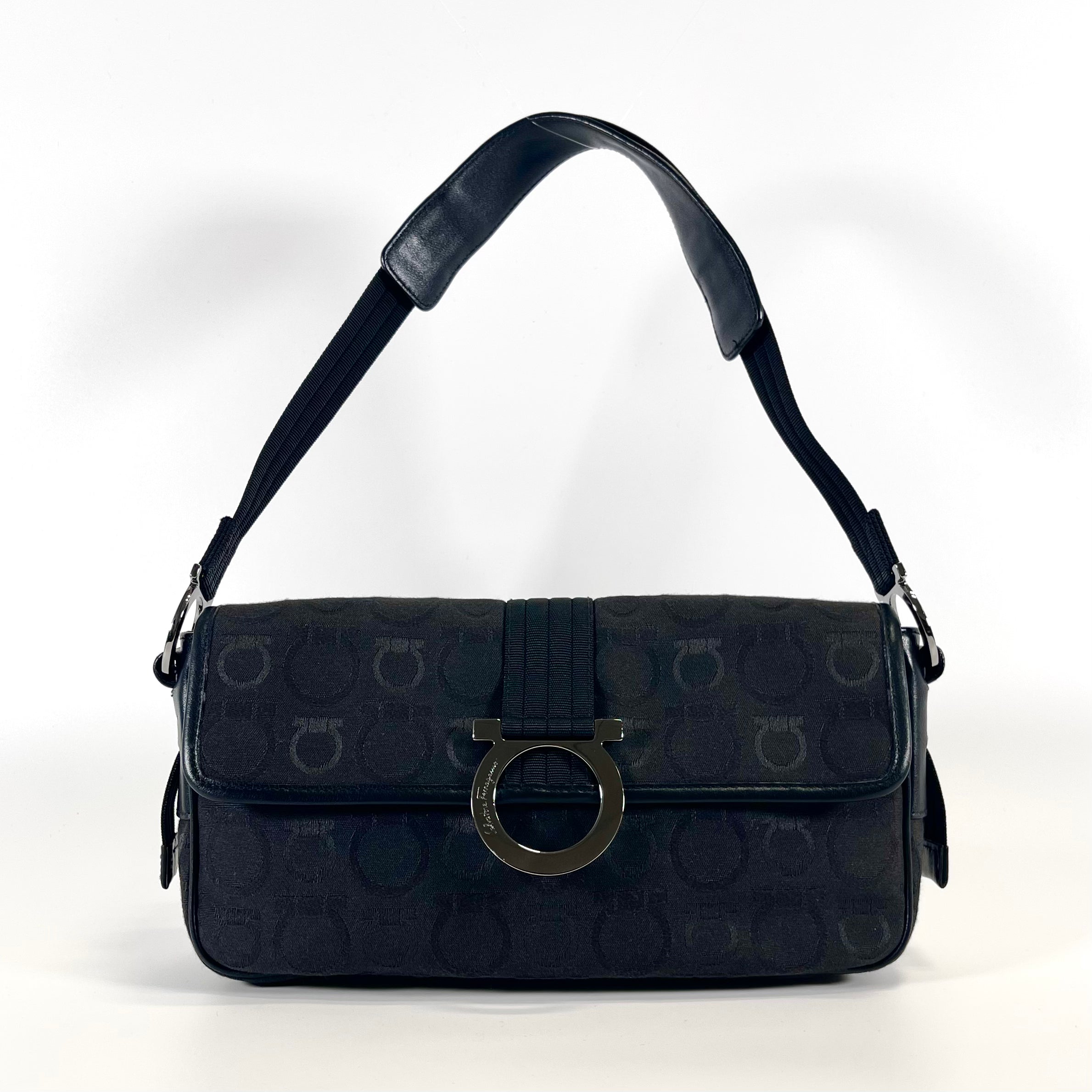 2511 Ferragamo Gancini Shoulder Bag