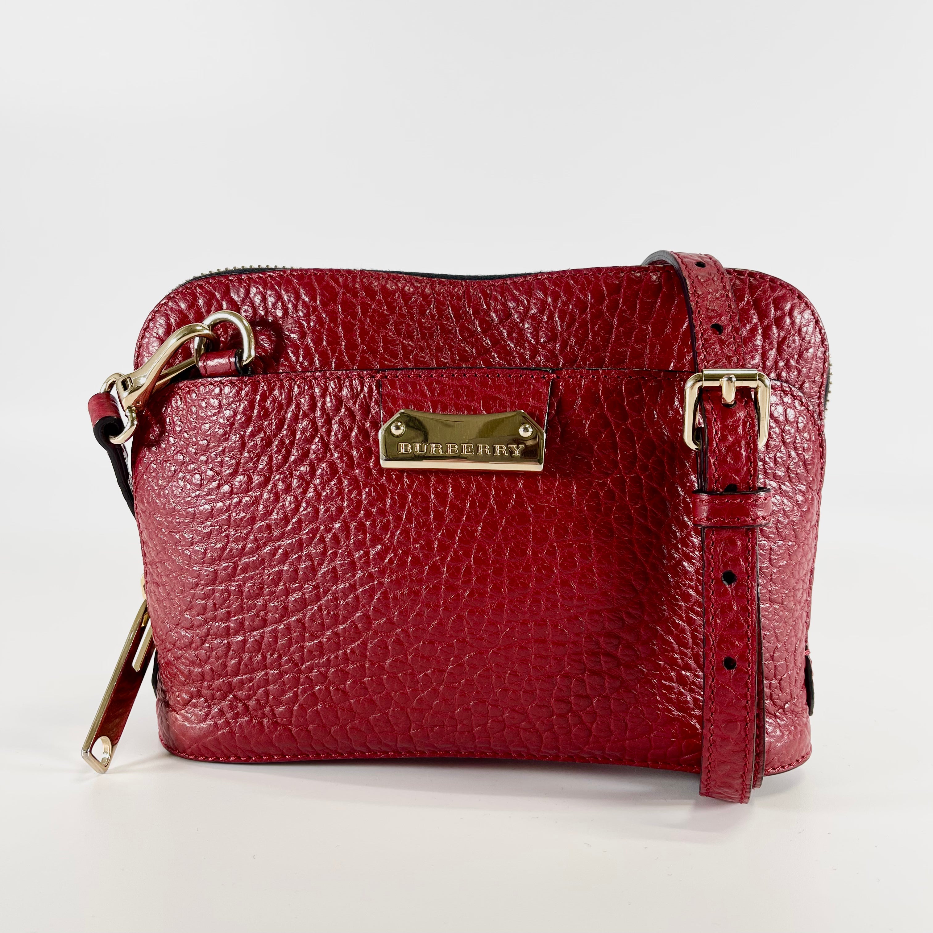 2602 secondhand BURBERRY bag