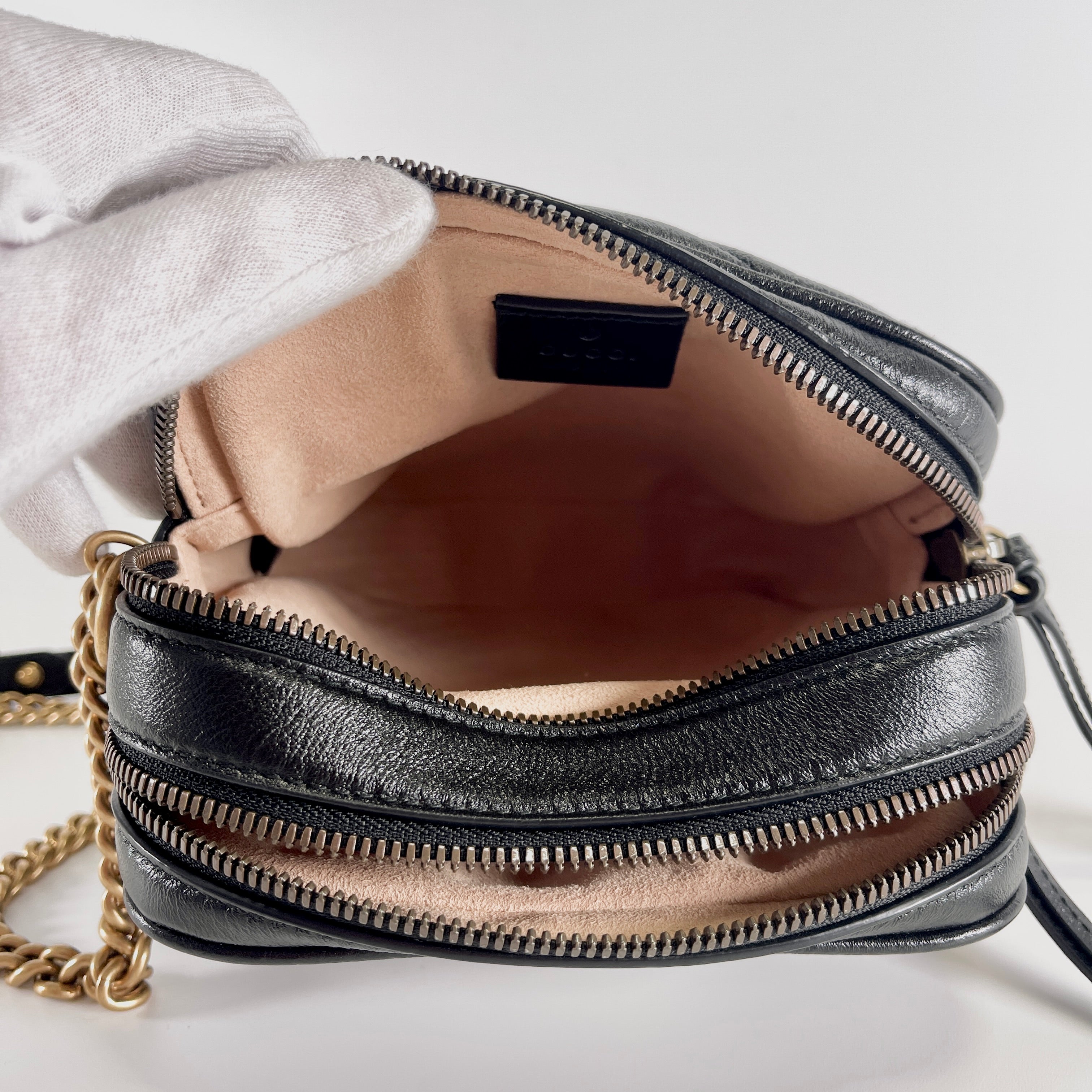 2605 secondhand GUCCI Marmont Chain Shoulder black