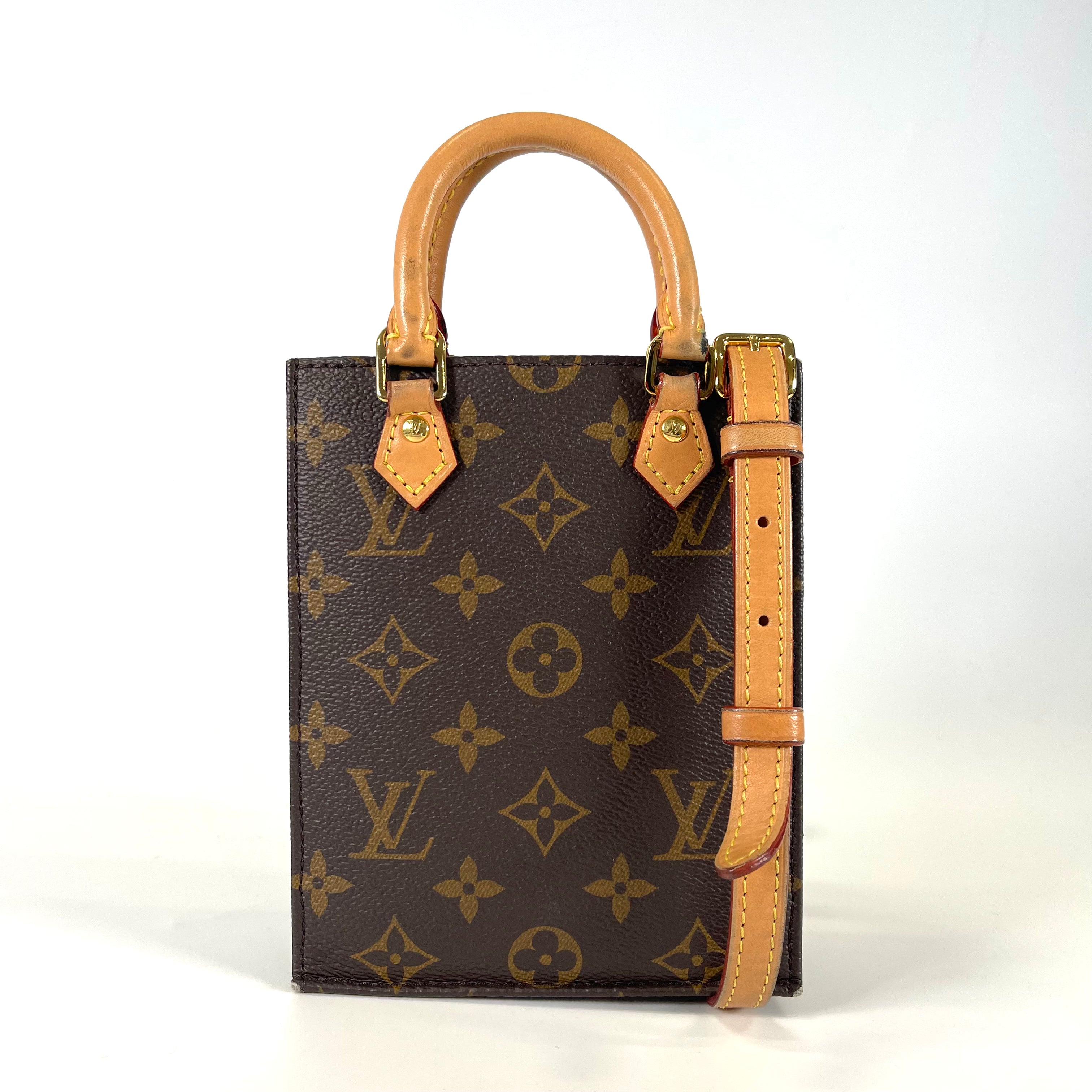 2512 secondhand Louis Vuitton Monogram Petite Sac Pla strap