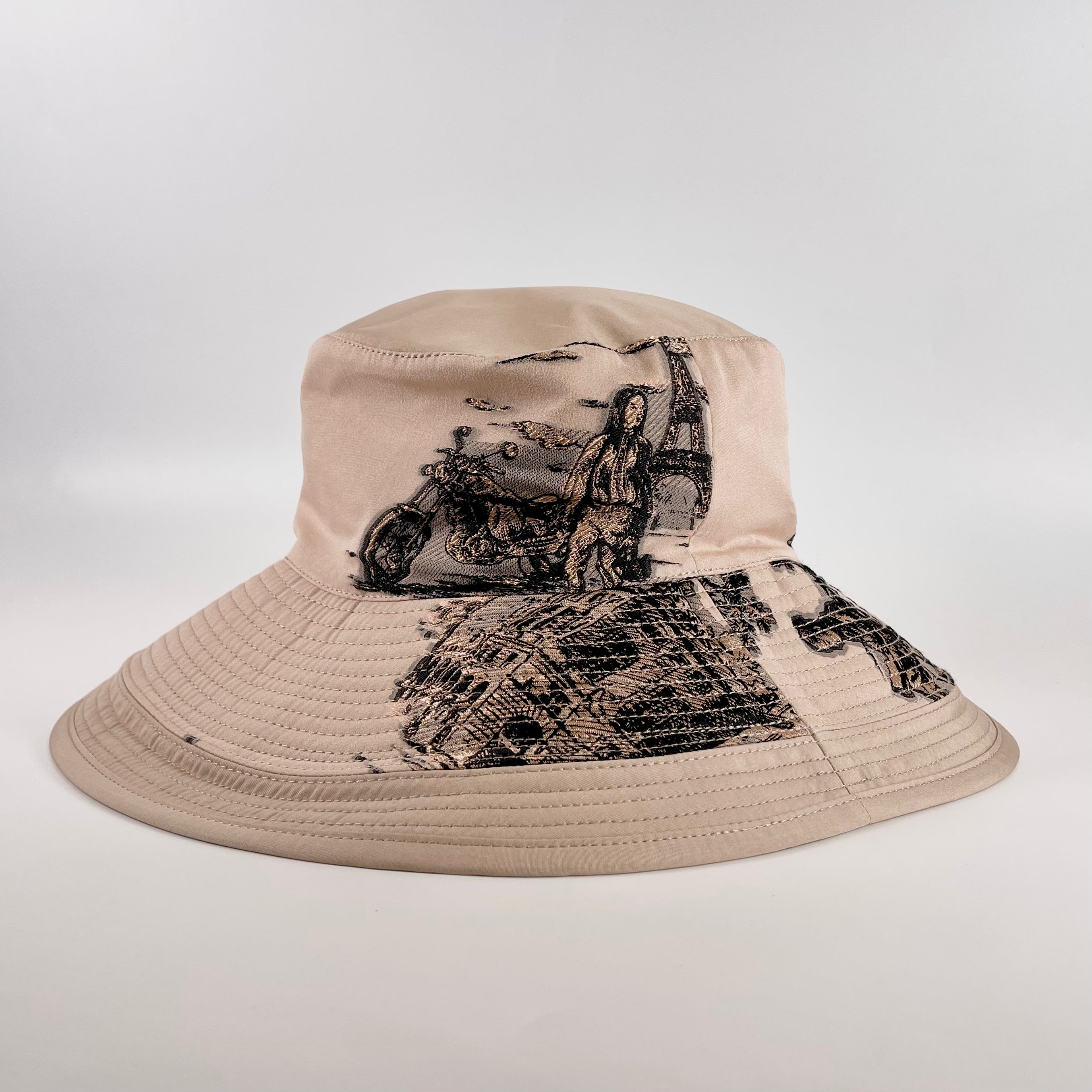 2602 secondhand HERMES hat 57 cotton beige