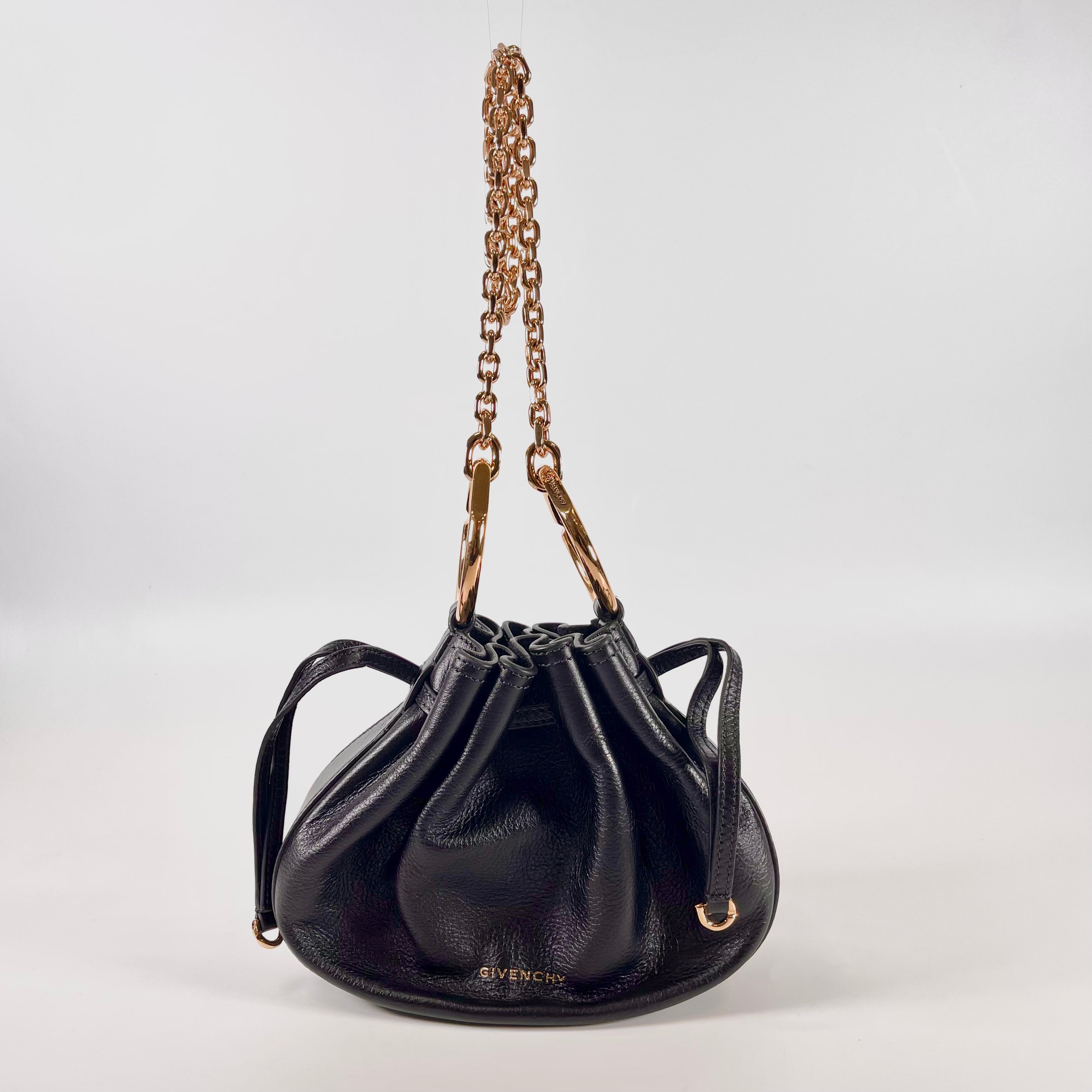 2601 secondhand GIVENCHY bag leather Chain Shoulder Bag black
