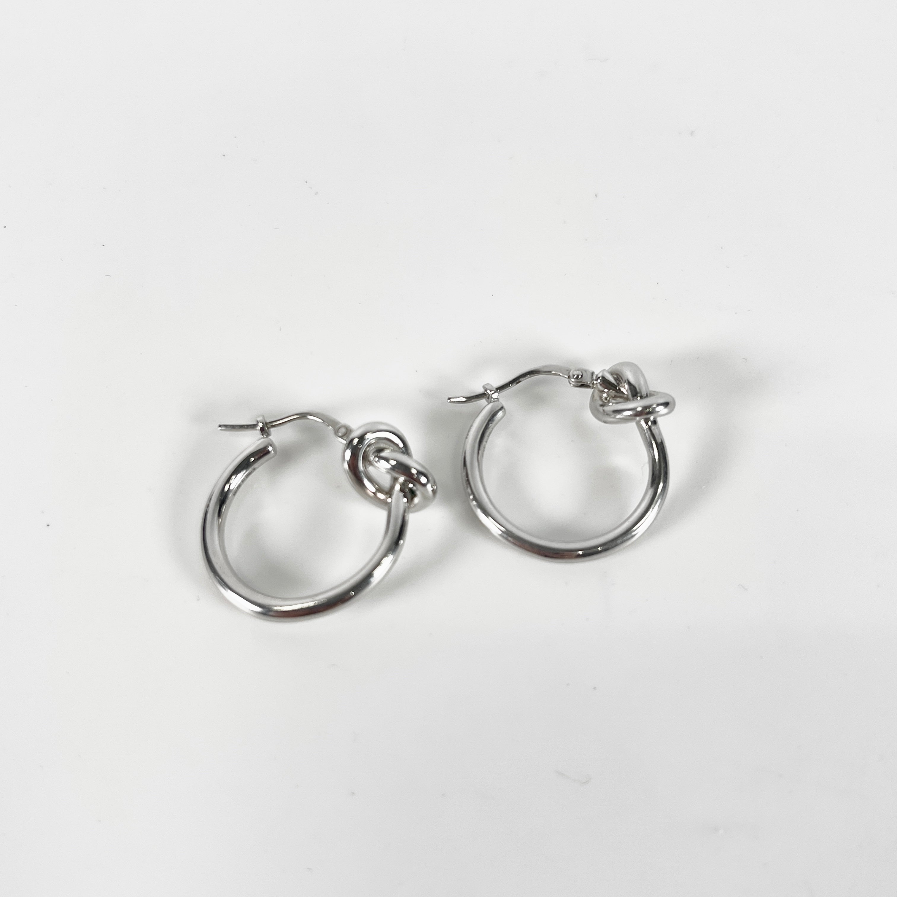 2604 secondhand CELINE earrings metal Silver