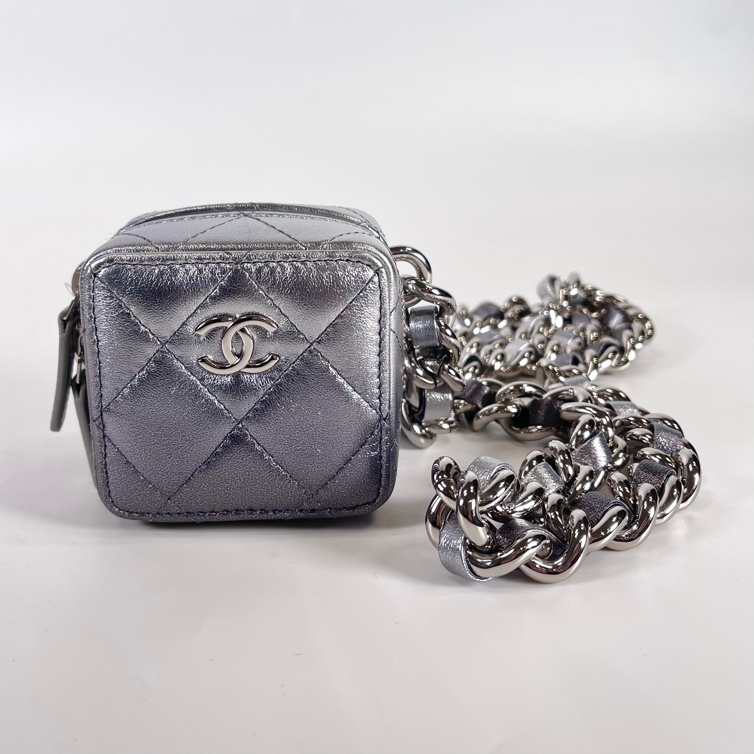 2602 secondhand CHANEL mini Shoulder bag