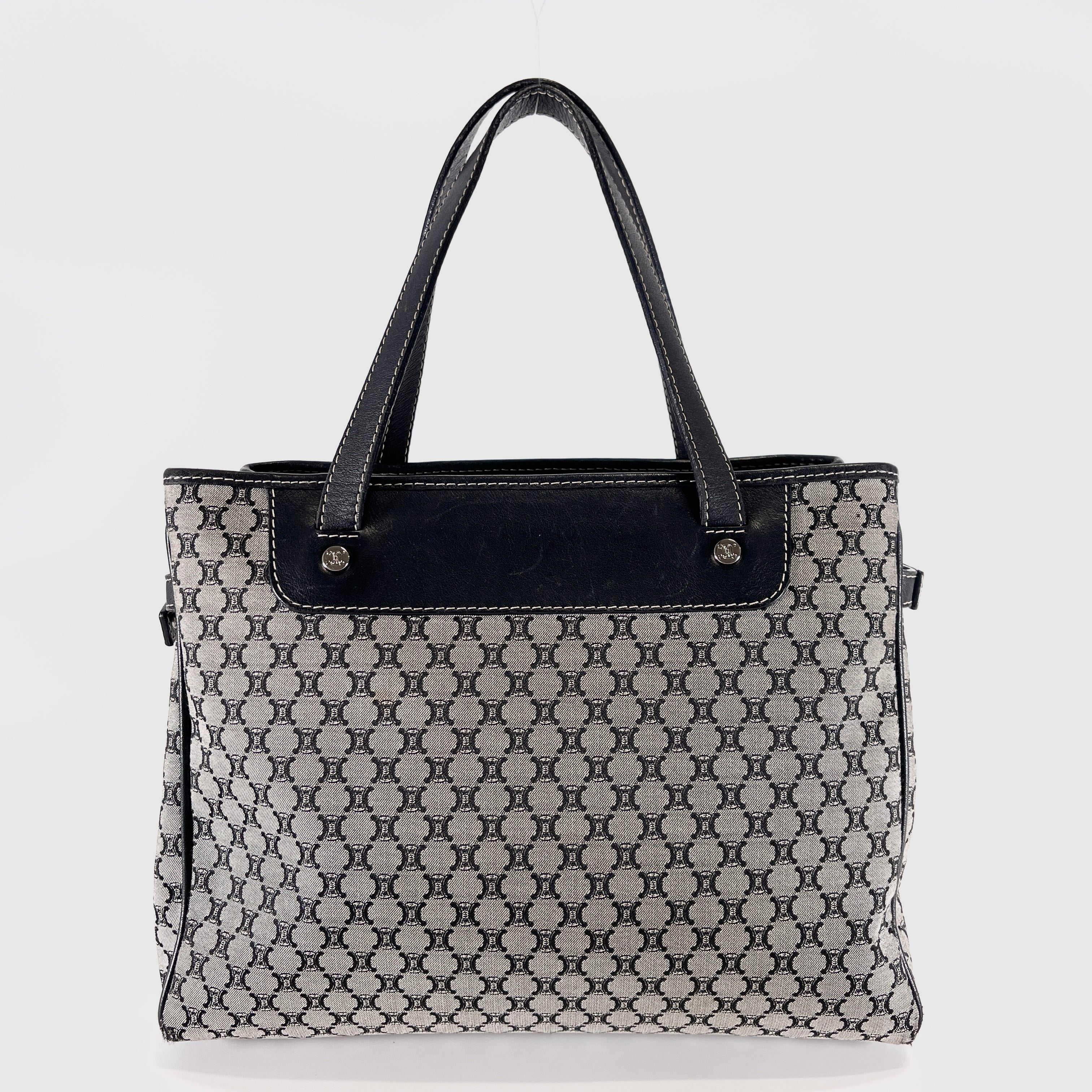 2605 secondhand CELINE Macadam hand bag