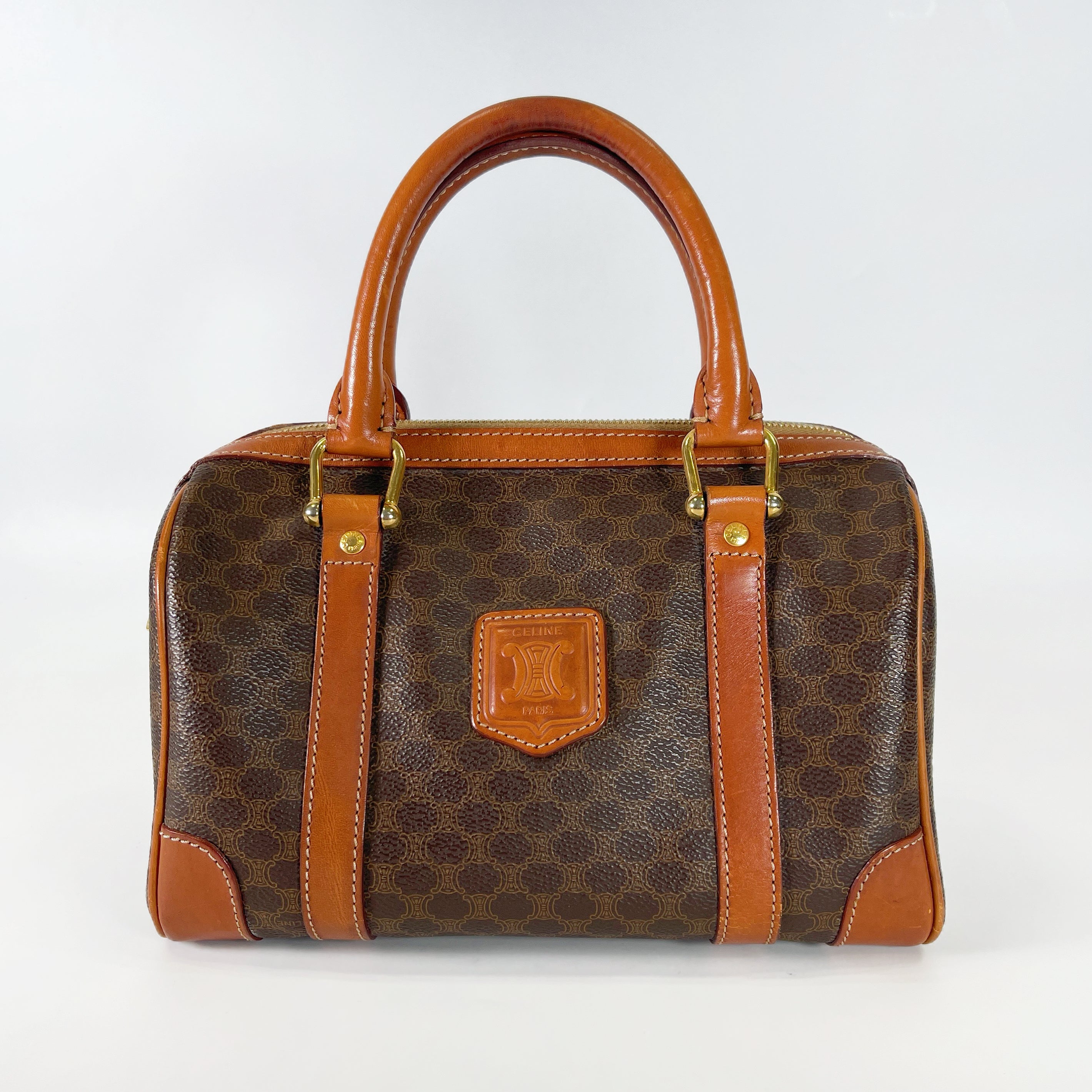 2603 secondhand CELINE Macadam hand bag