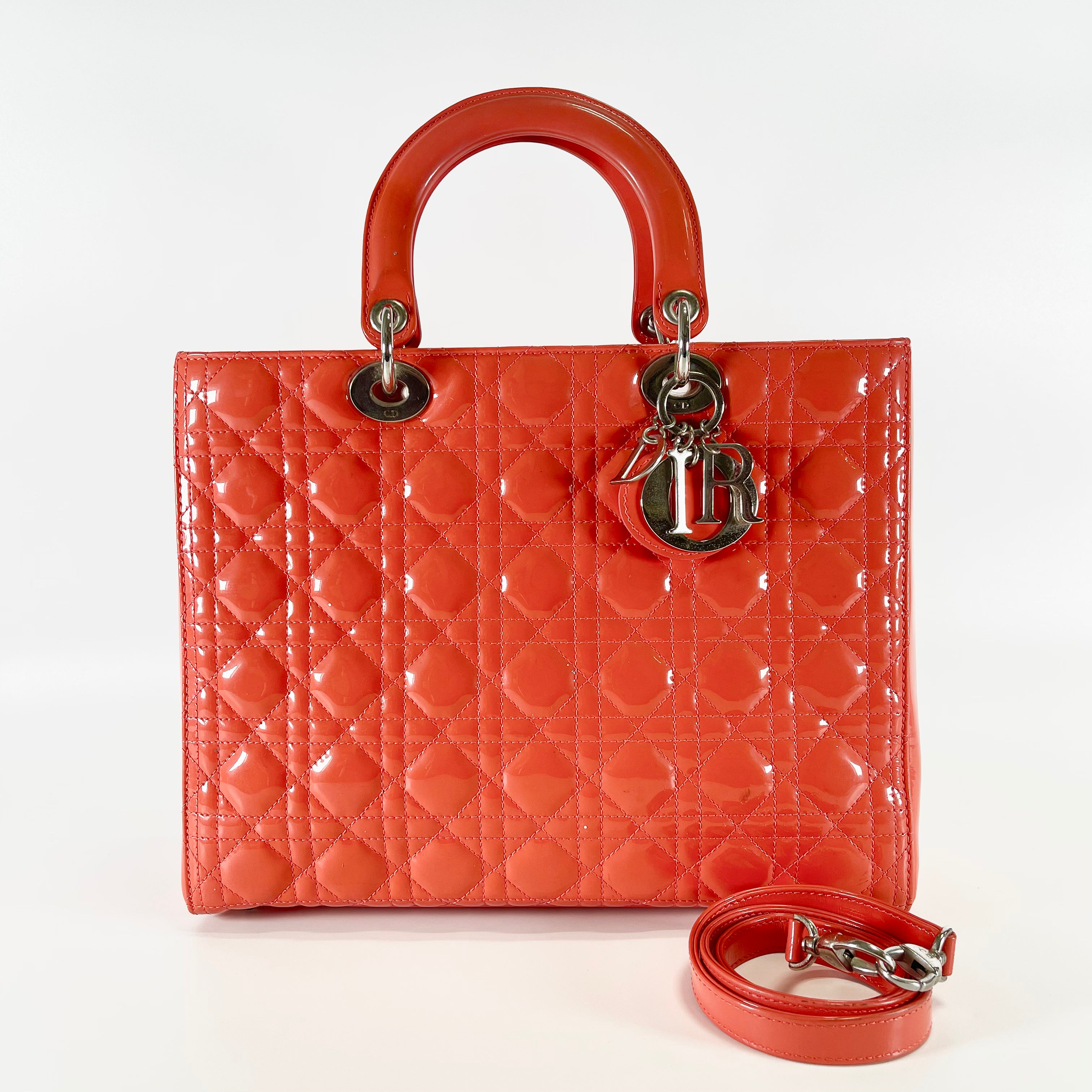 2605 secondhand CD hand bag Lady Dior