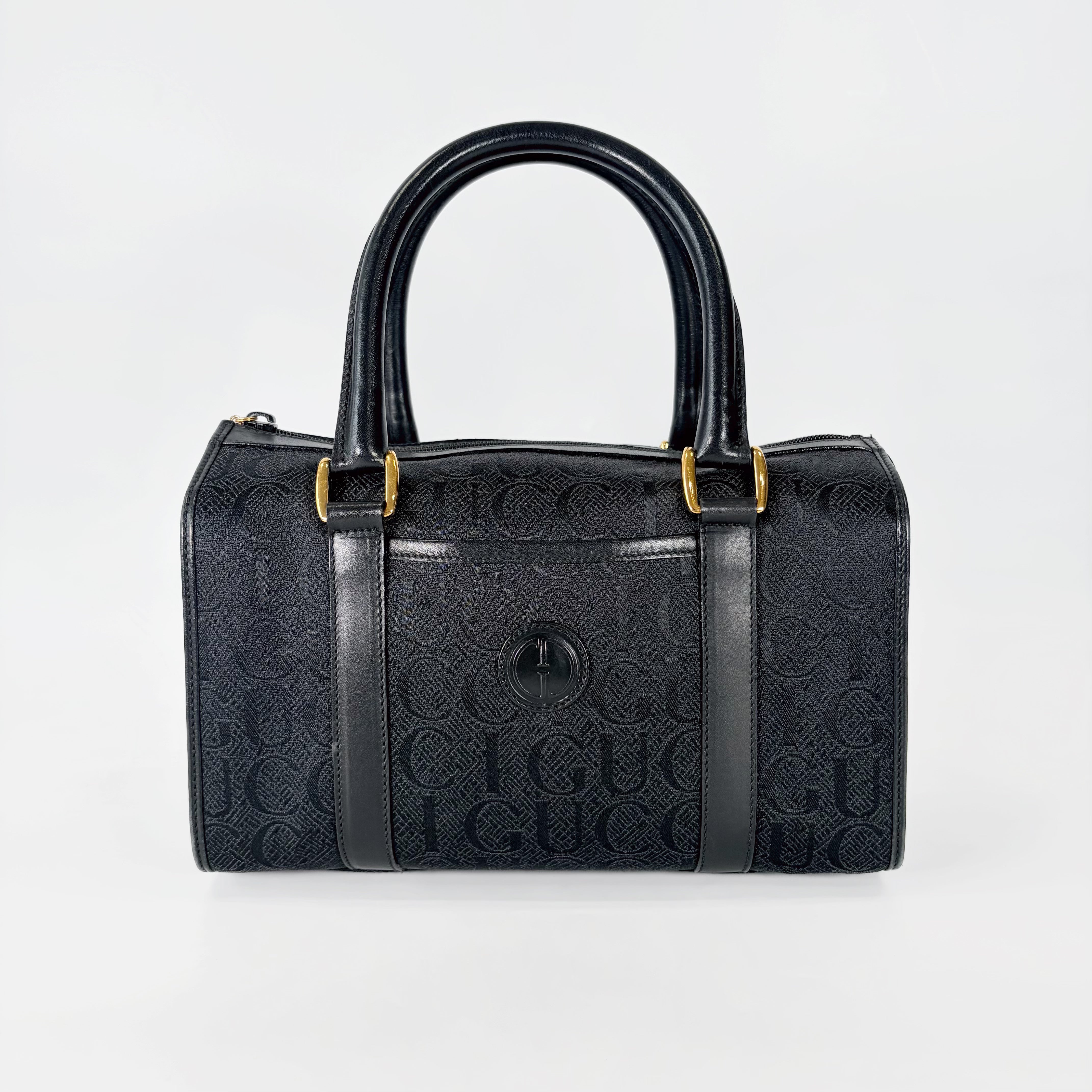 2605 secondhand GUCCI Boston bag