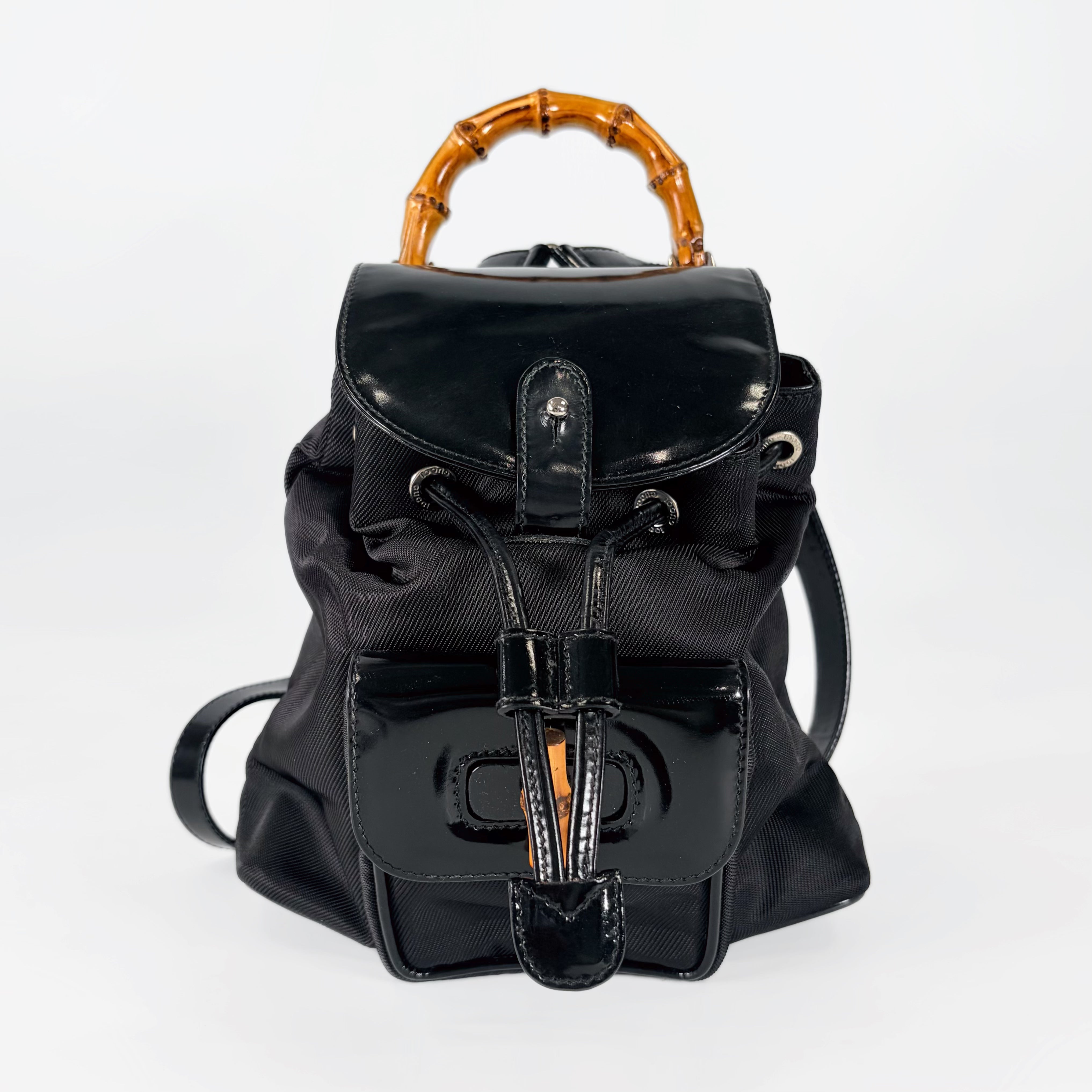 2604 secondhand GUCCI Bamboo backpack