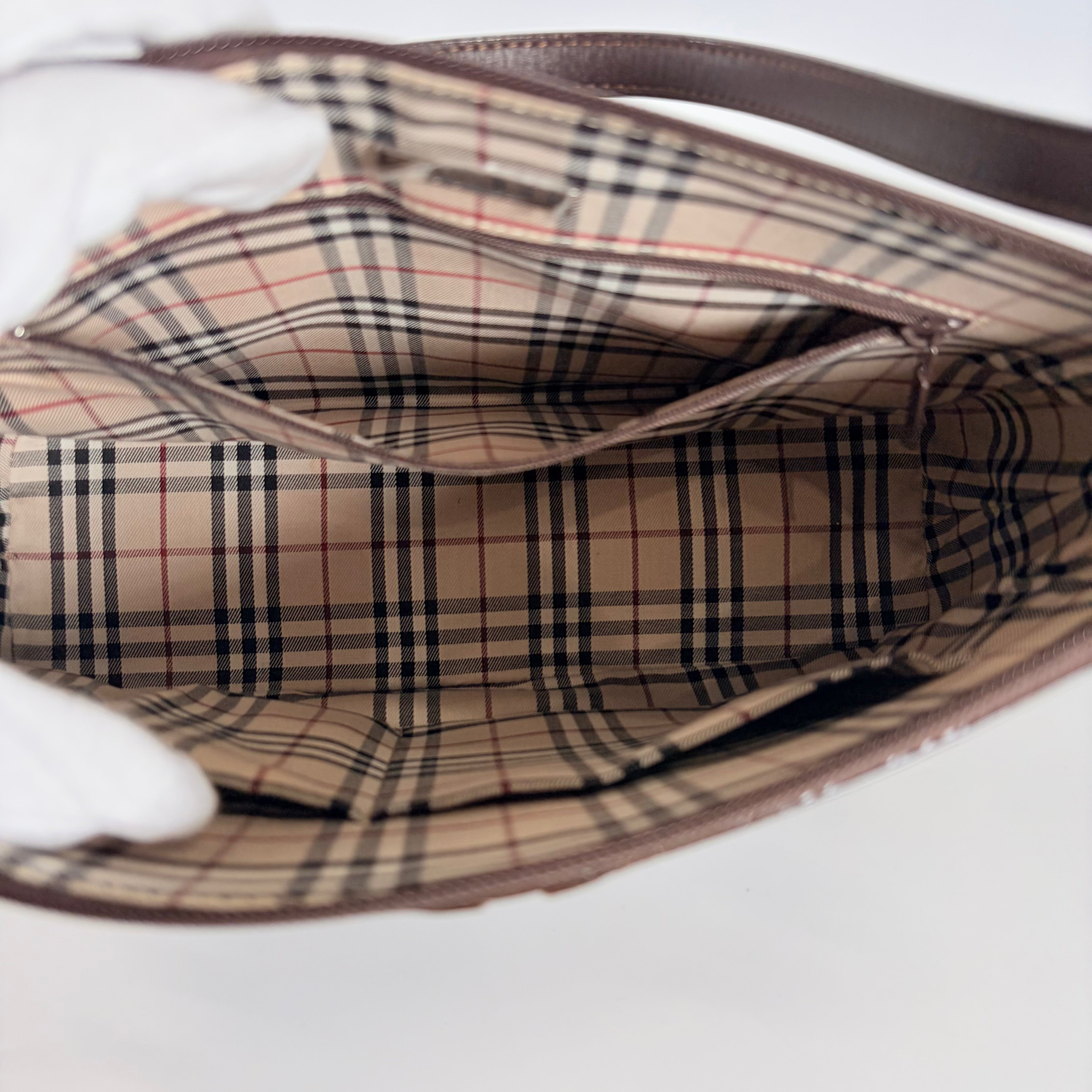2604 secondhand BURBERRY Shoulder bag