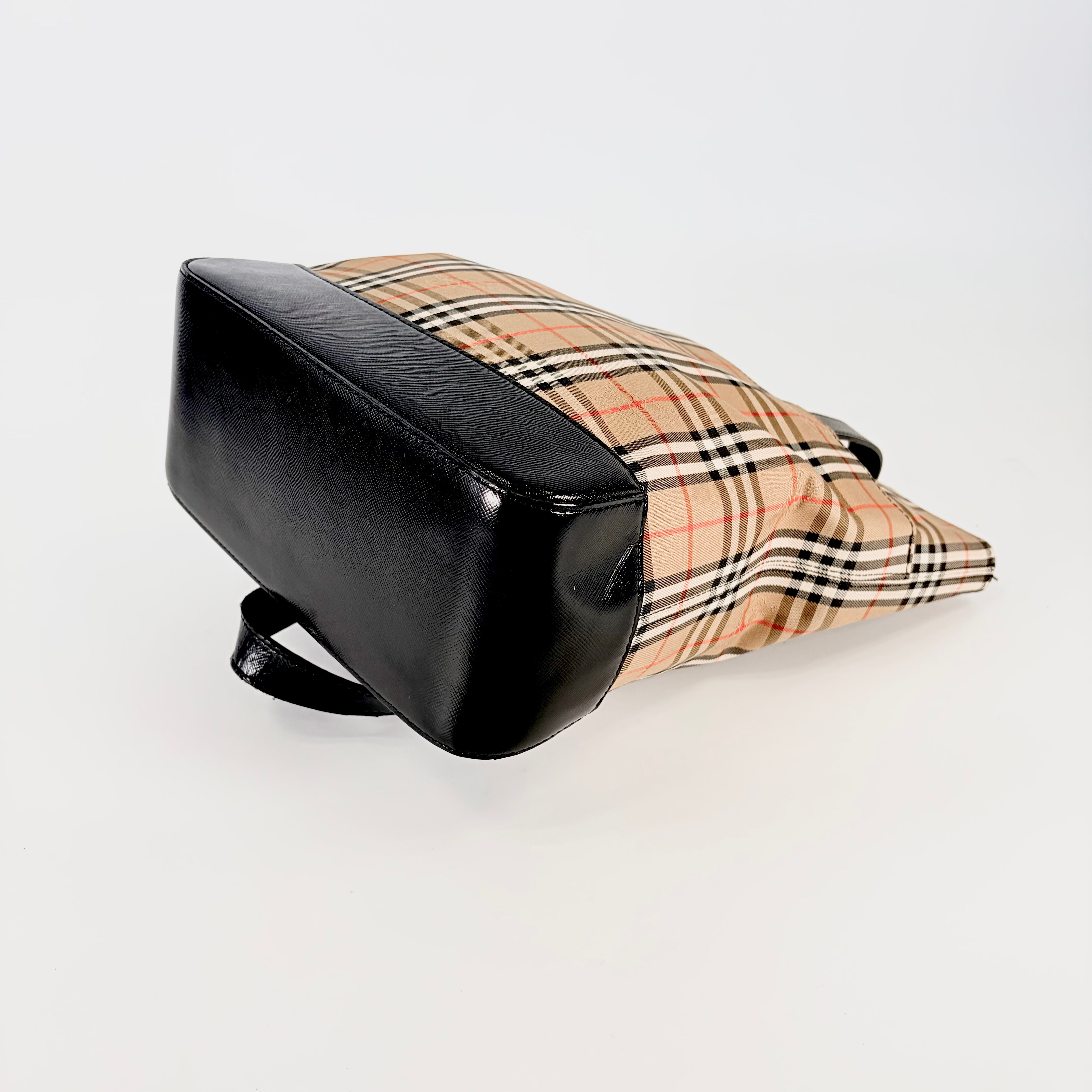2604 secondhand BURBERRY check hand bag