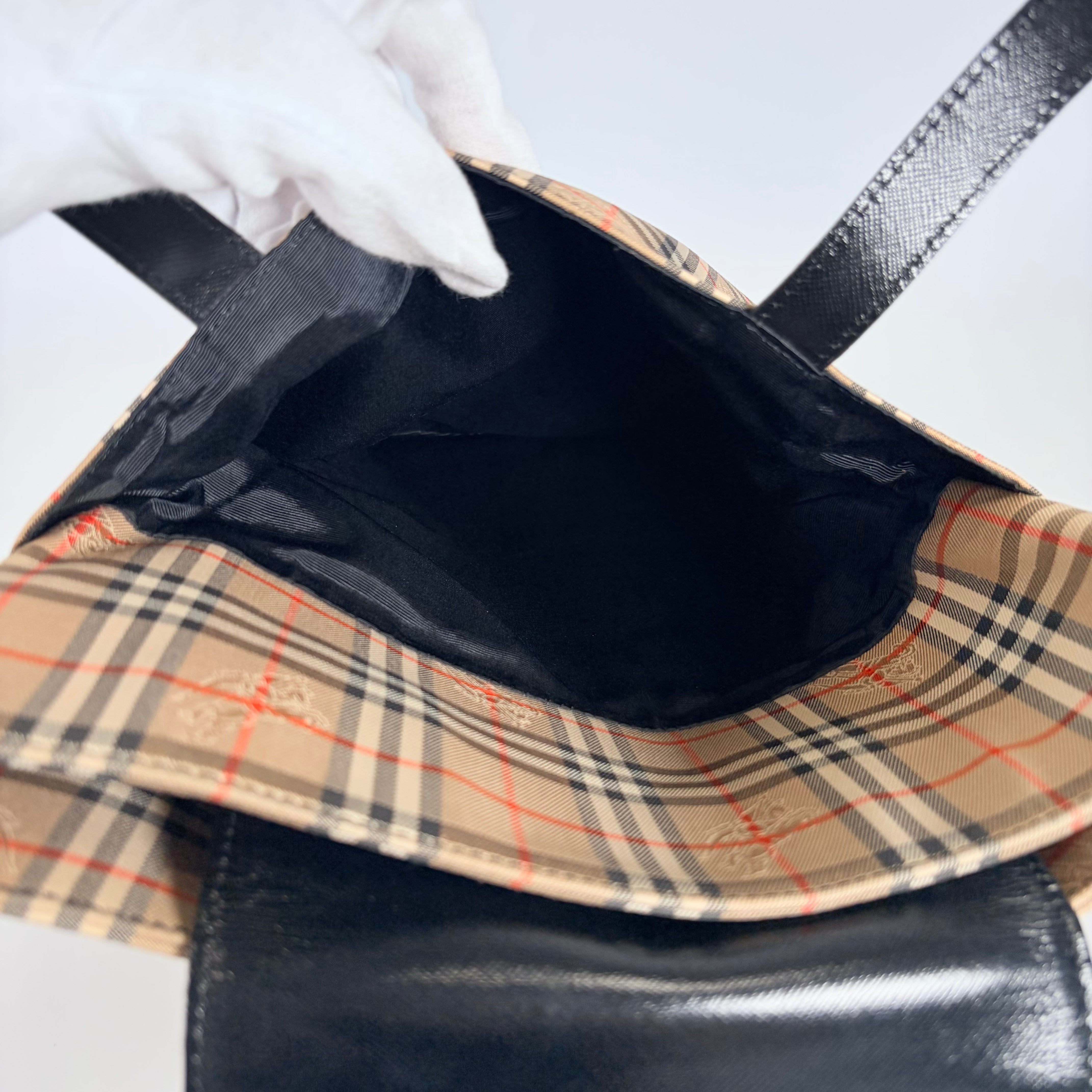 2604 secondhand BURBERRY check hand bag