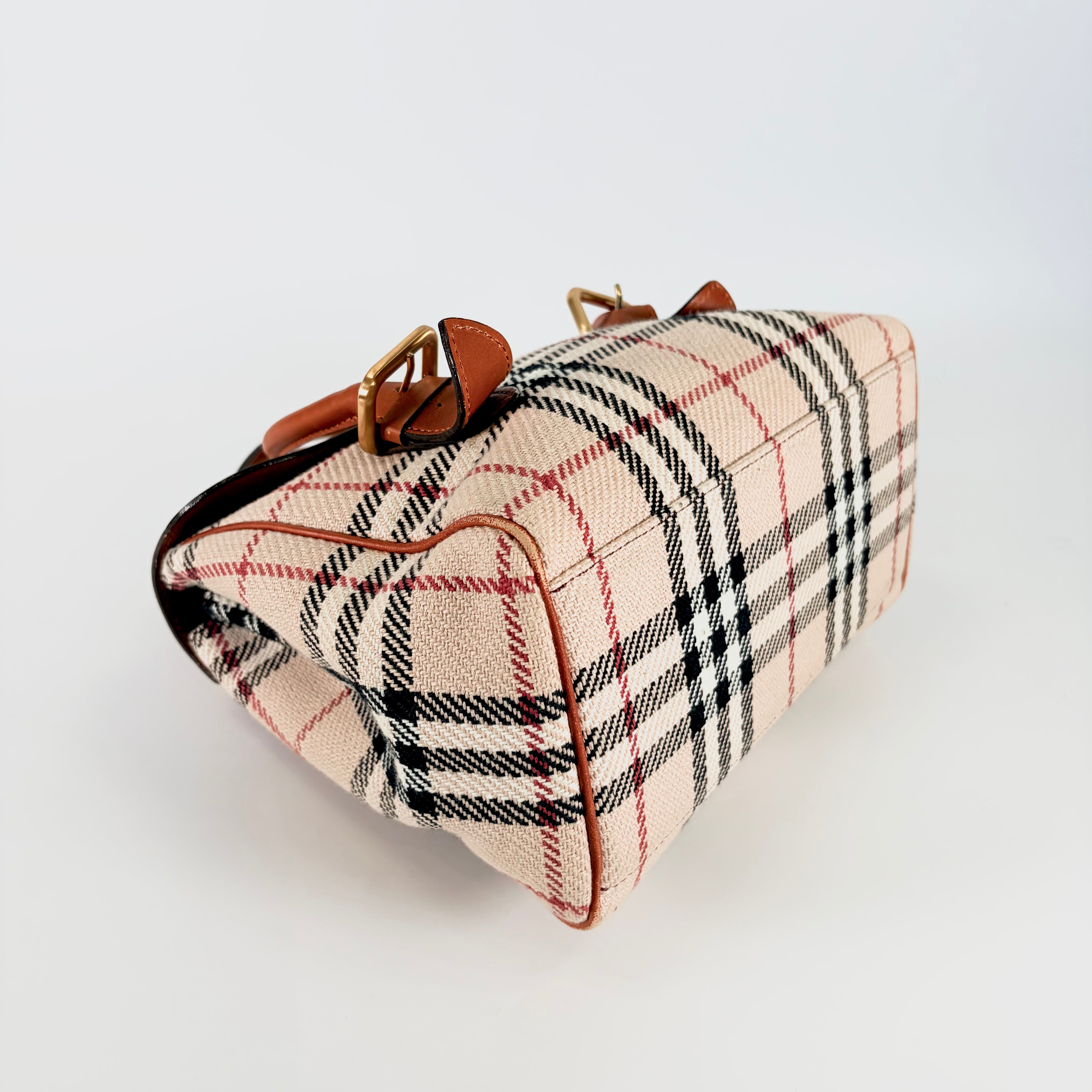 2604 secondhand BURBERRY Nova Check hand bag