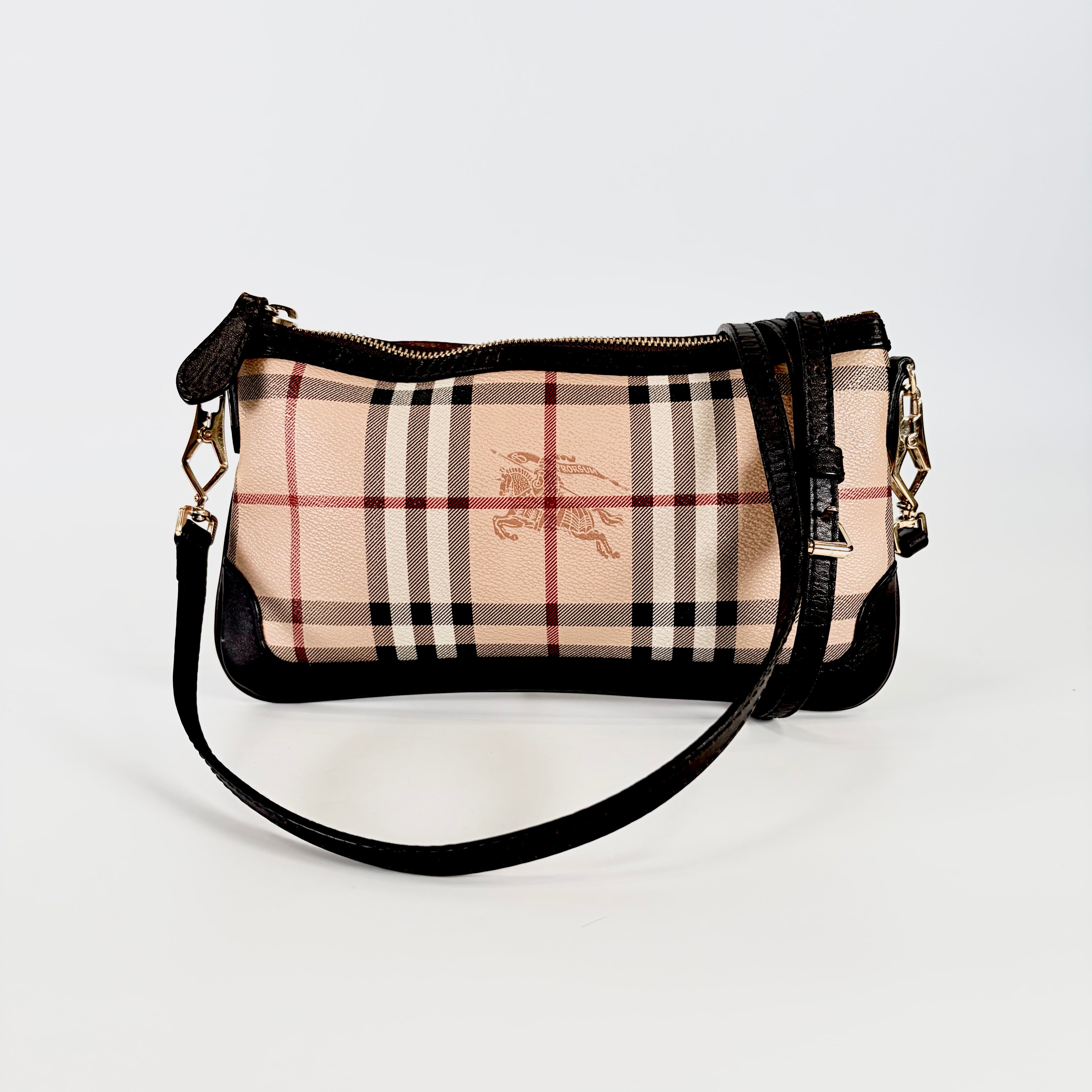 2605 secondhand BURBERRY Shoulder bag