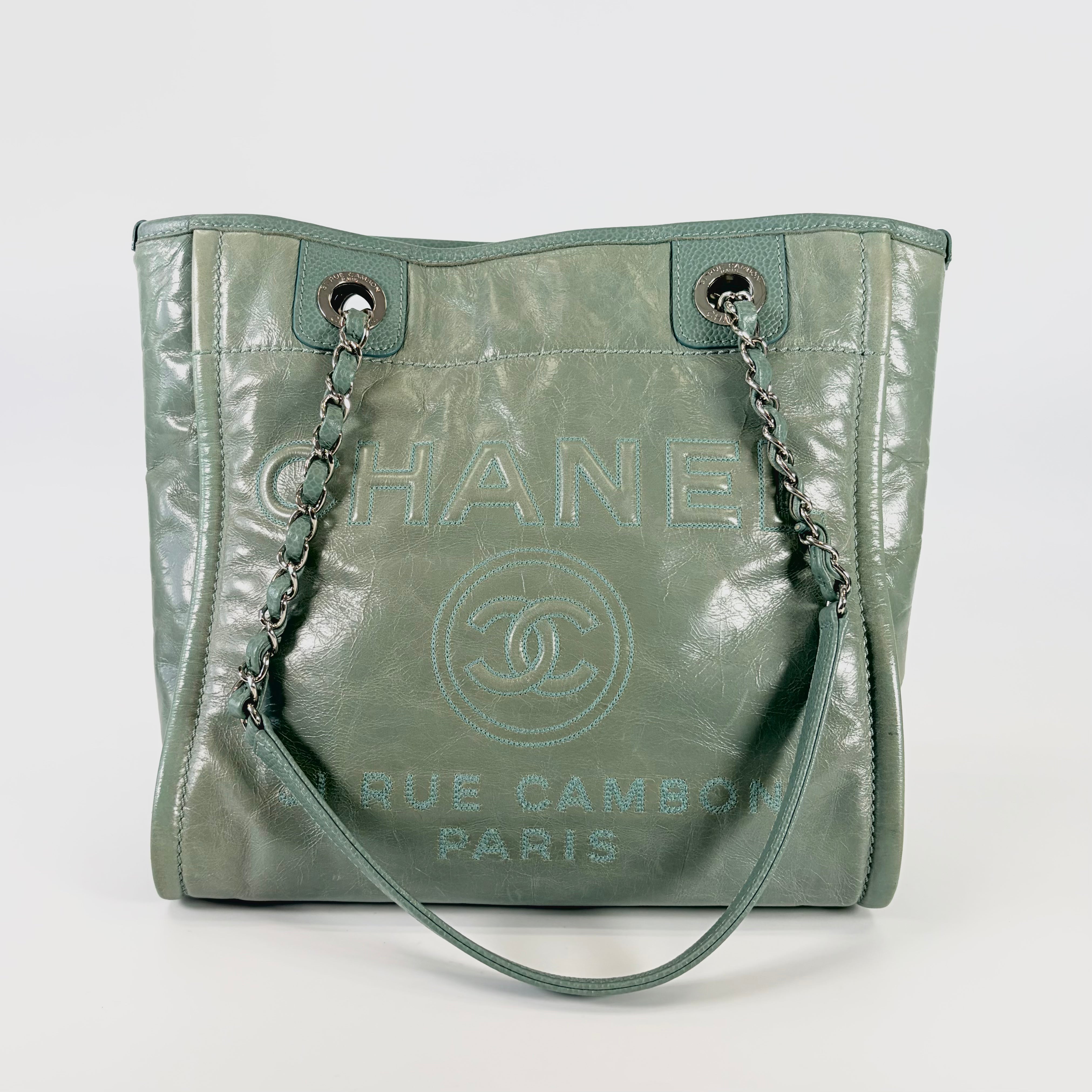 2605 secondhand CHANEL Deauville green