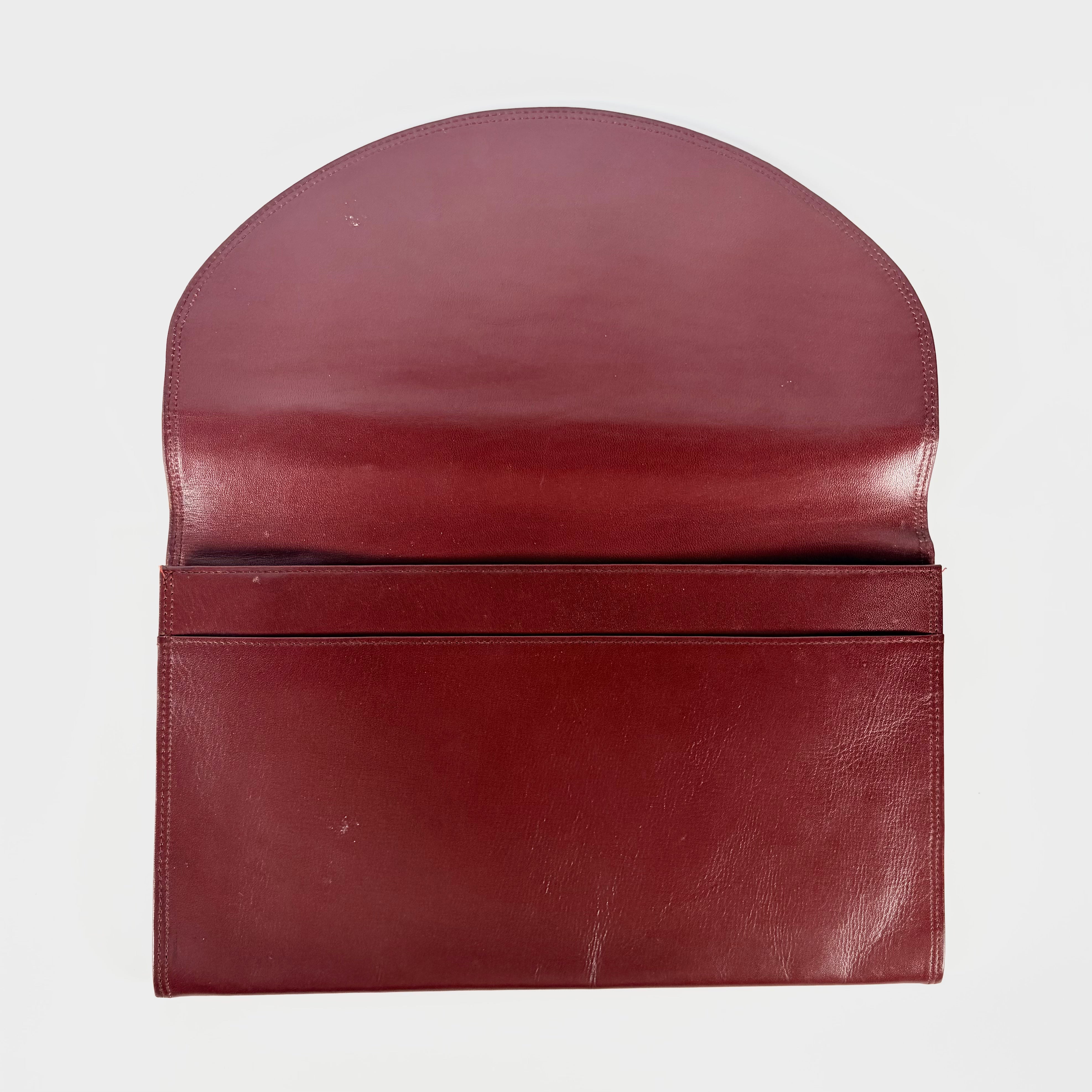 2605 secondhand CARTIER mustline Clutch Bag