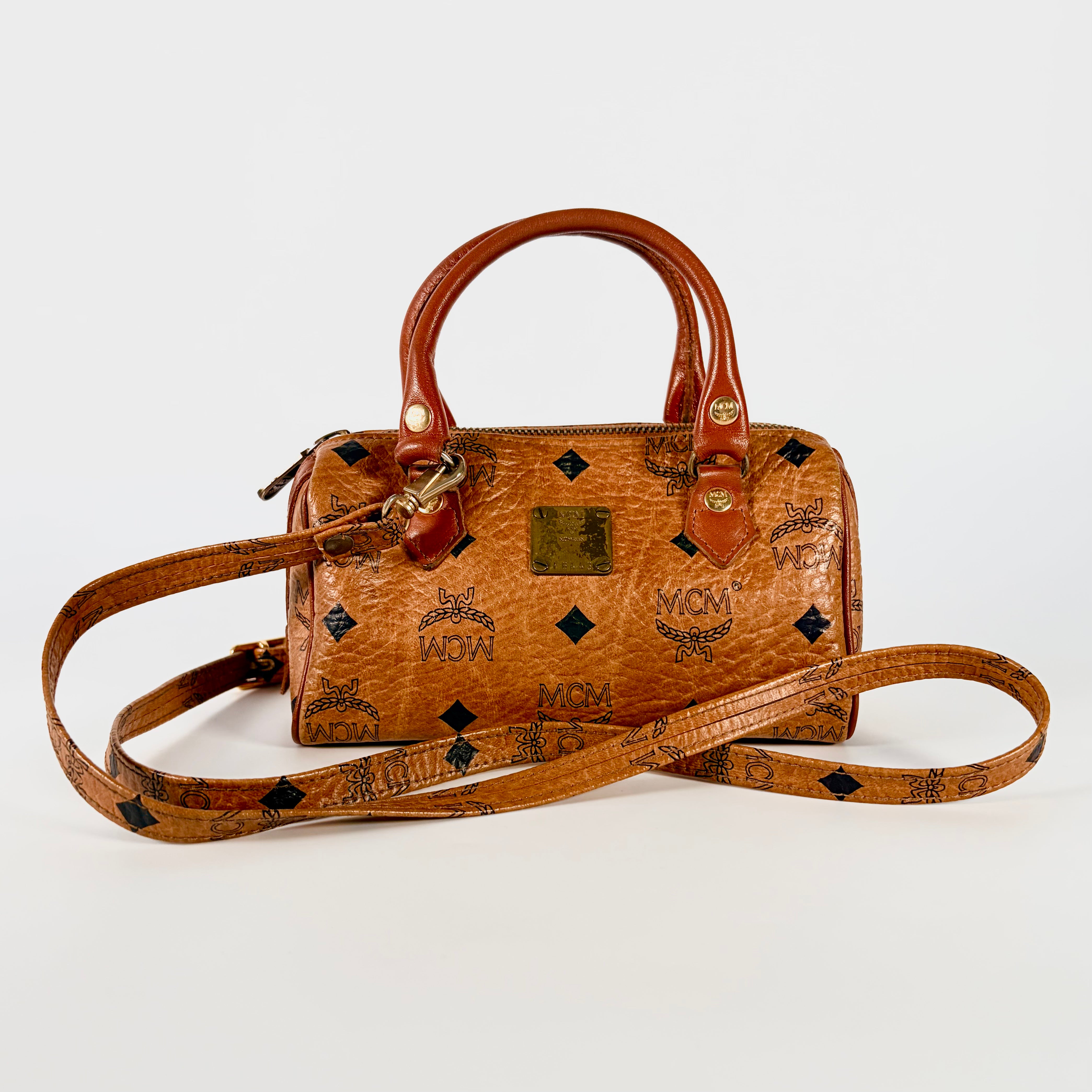 2605 secondhand MCM mini Shoulder bag