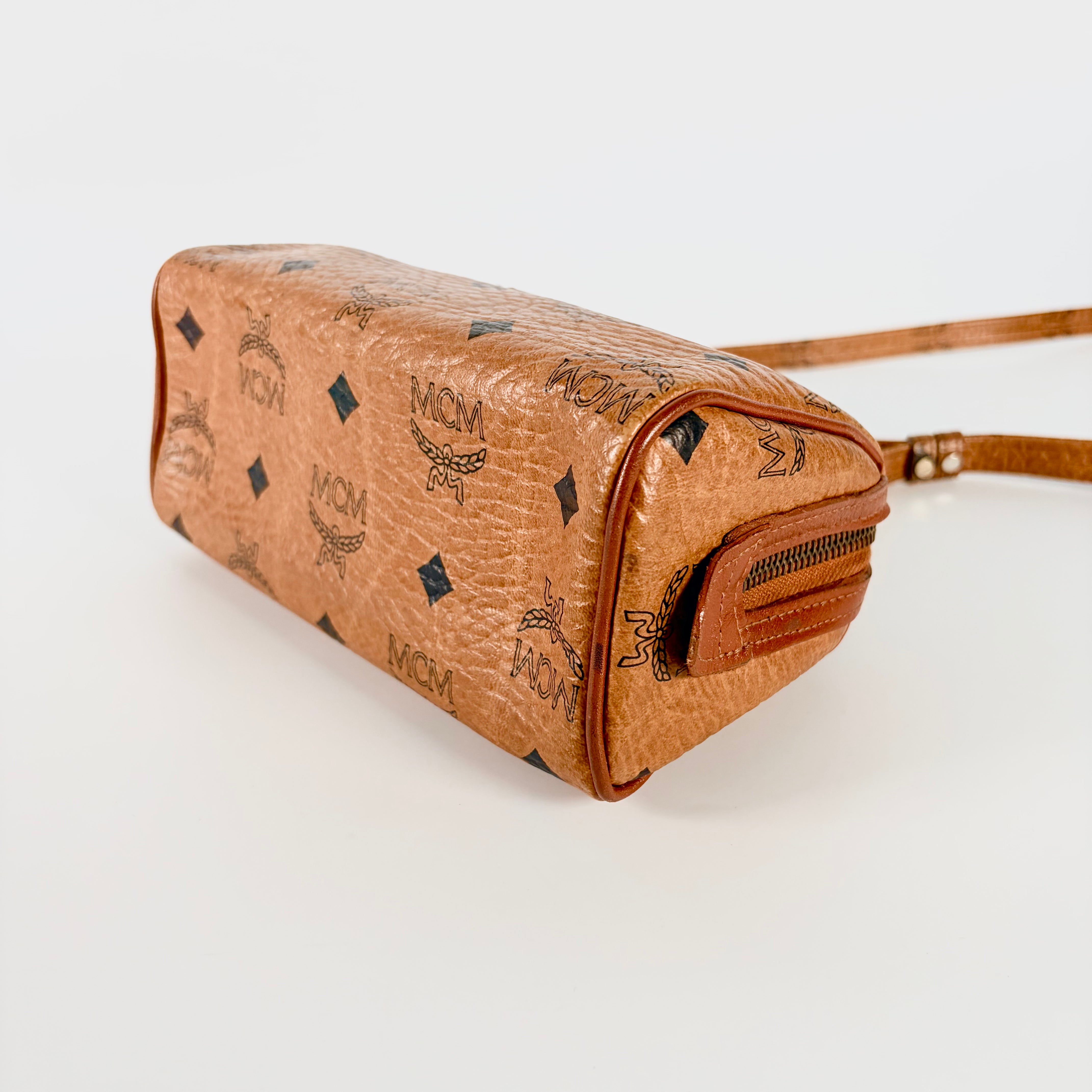 2605 secondhand MCM mini Shoulder bag