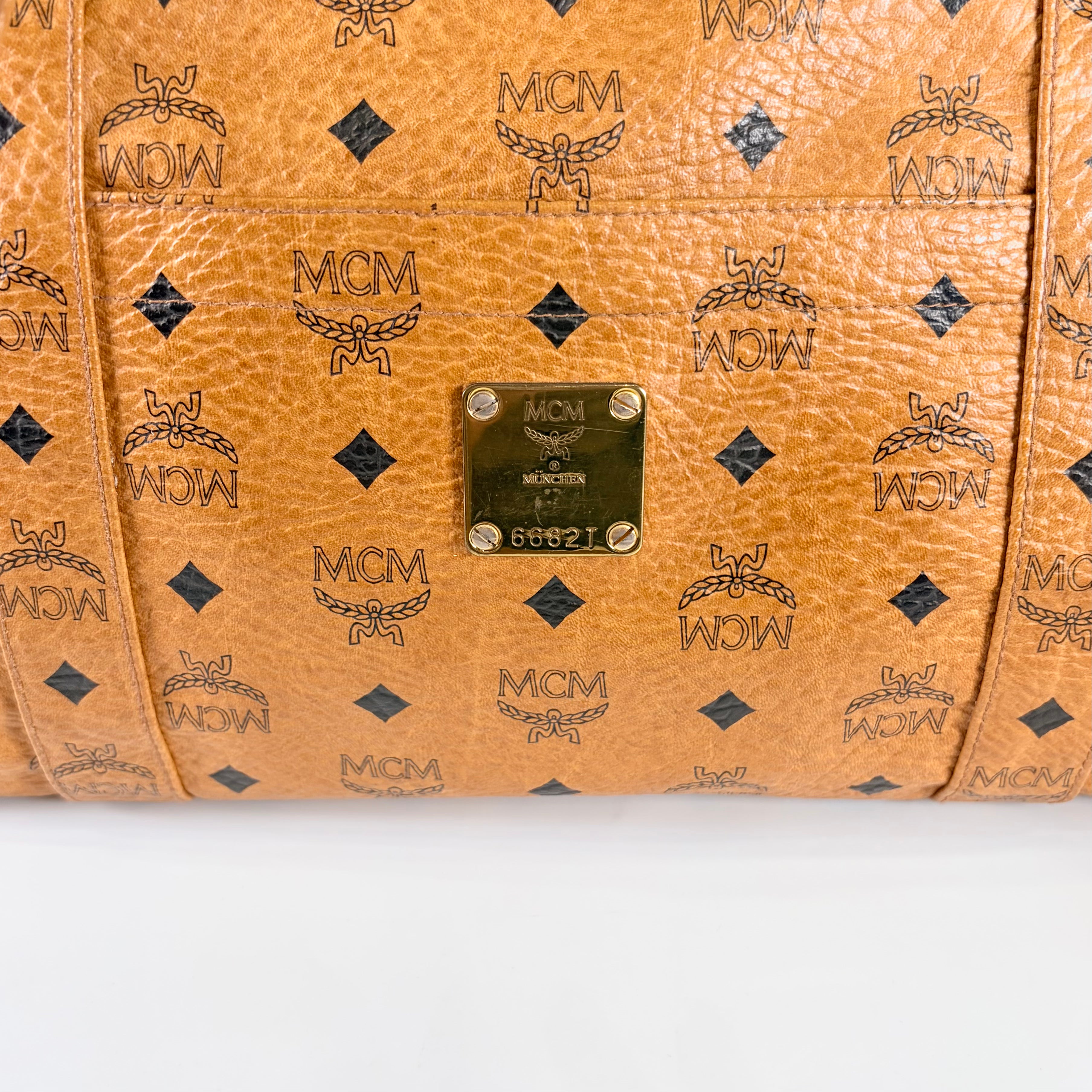 2605 secondhand MCM Shoulder bag