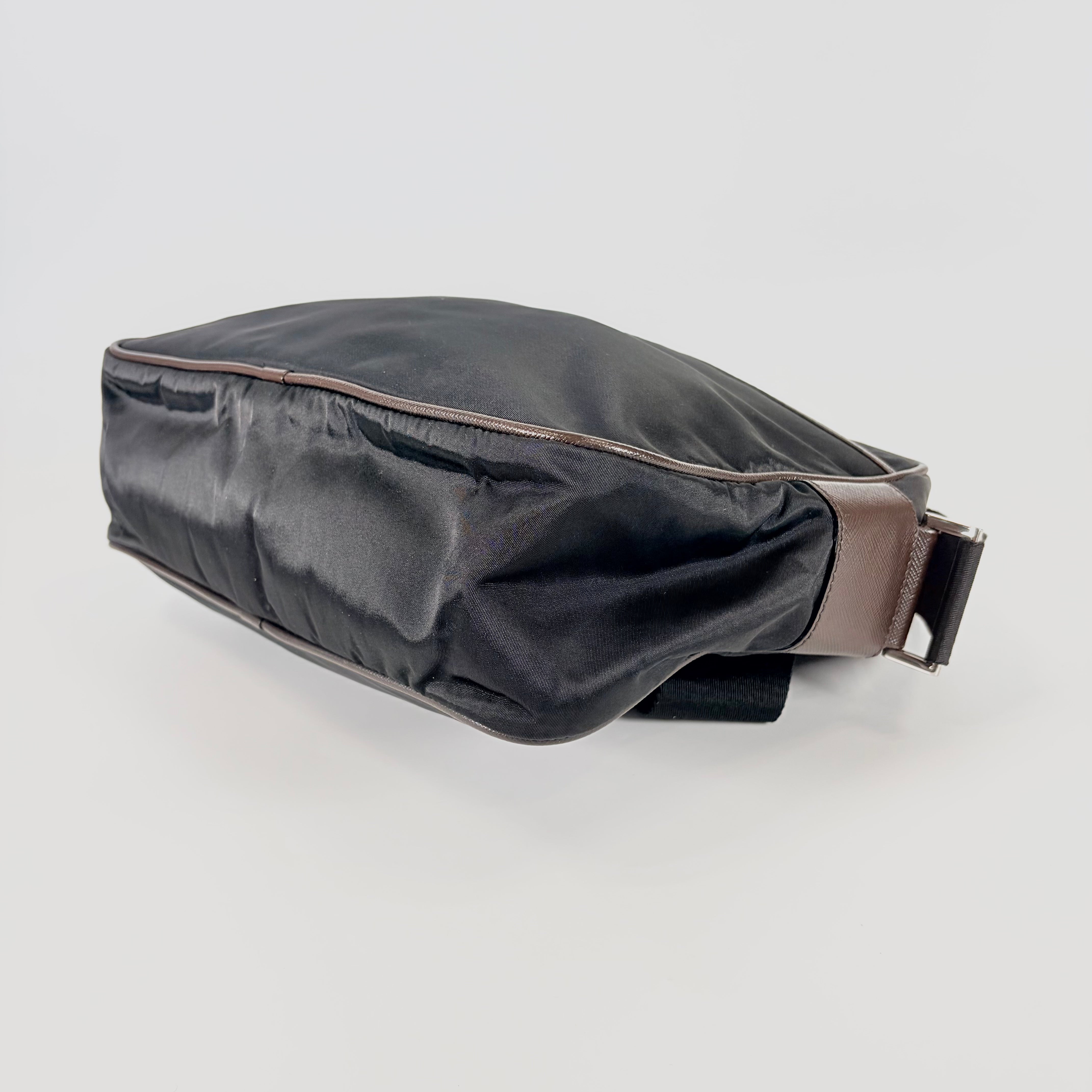 2605 secondhand PRADA Shoulder bag