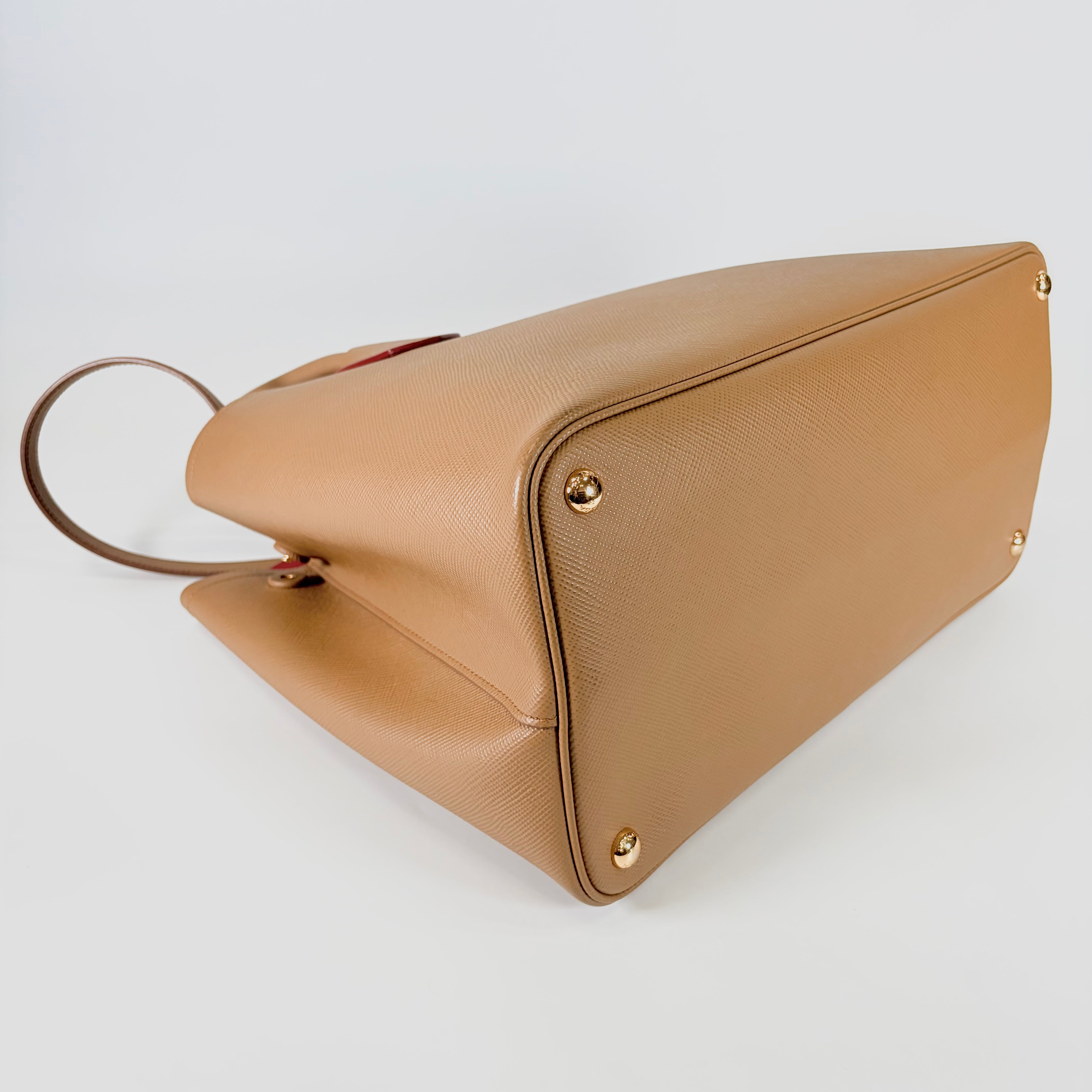 2605 secondhand PRADA 2way hand Saffiano Brown