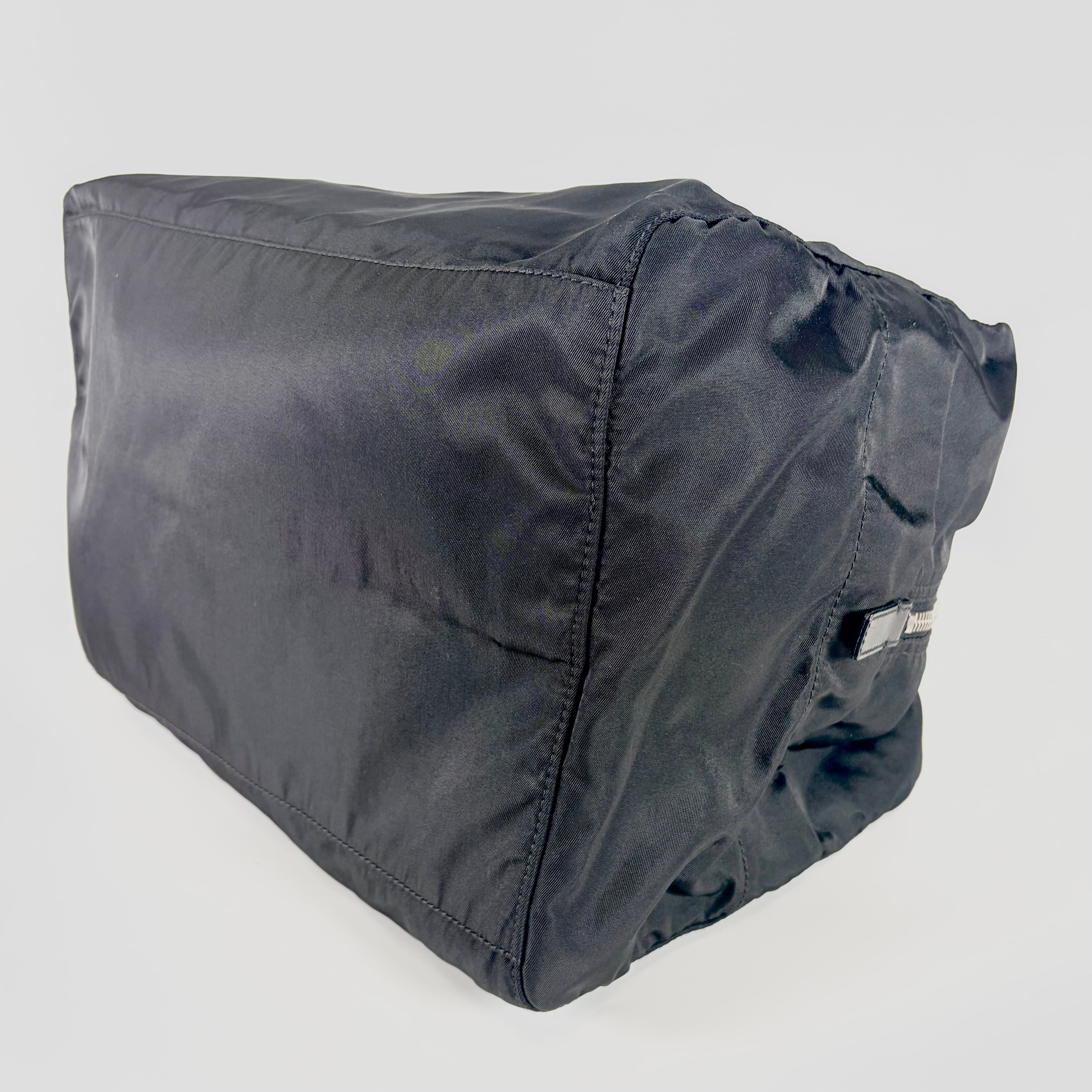 2605 secondhand PRADA Boston bag BR109 9 VELA SPORT NERO