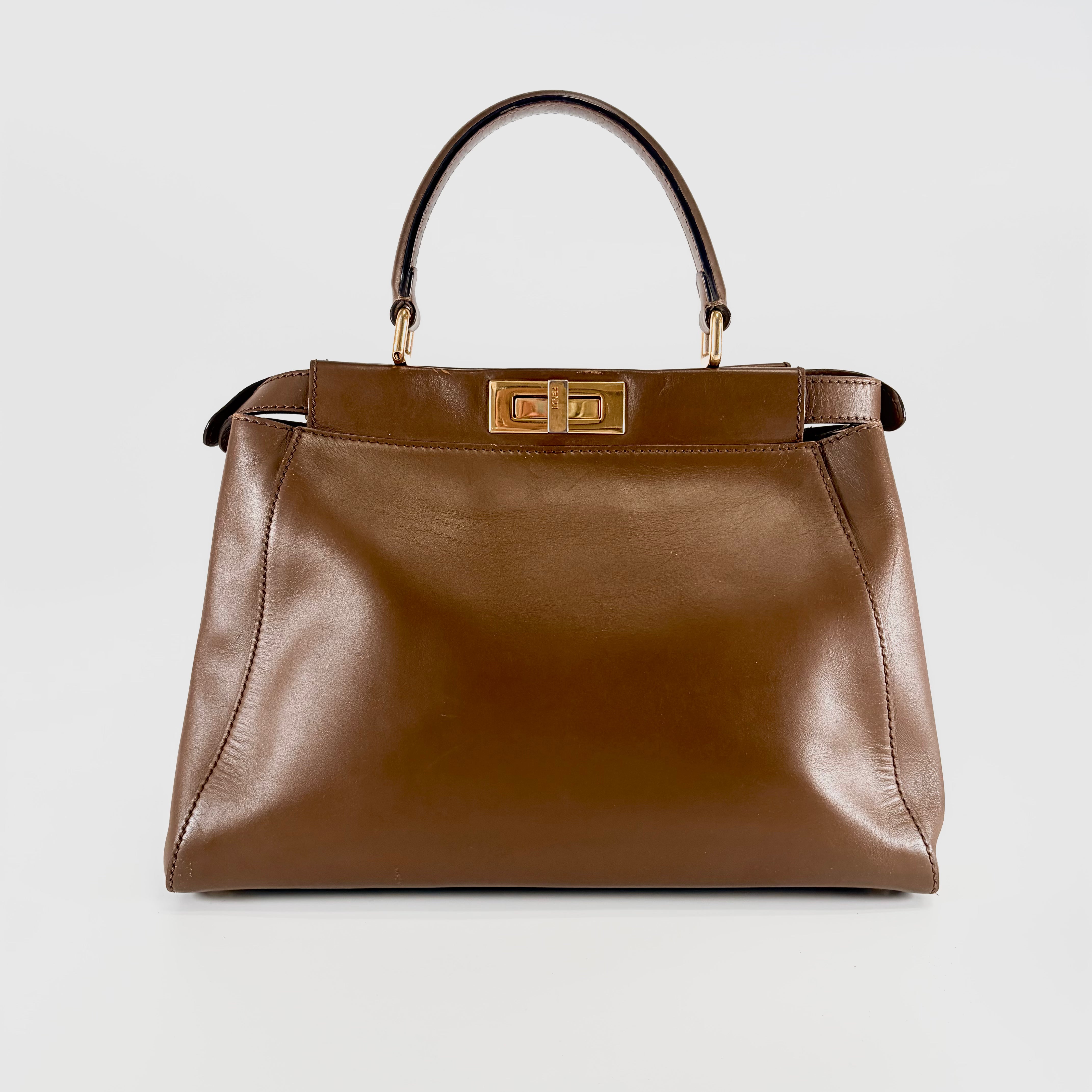 2605 secondhand FENDI Peekaboo 2way bag + 〇