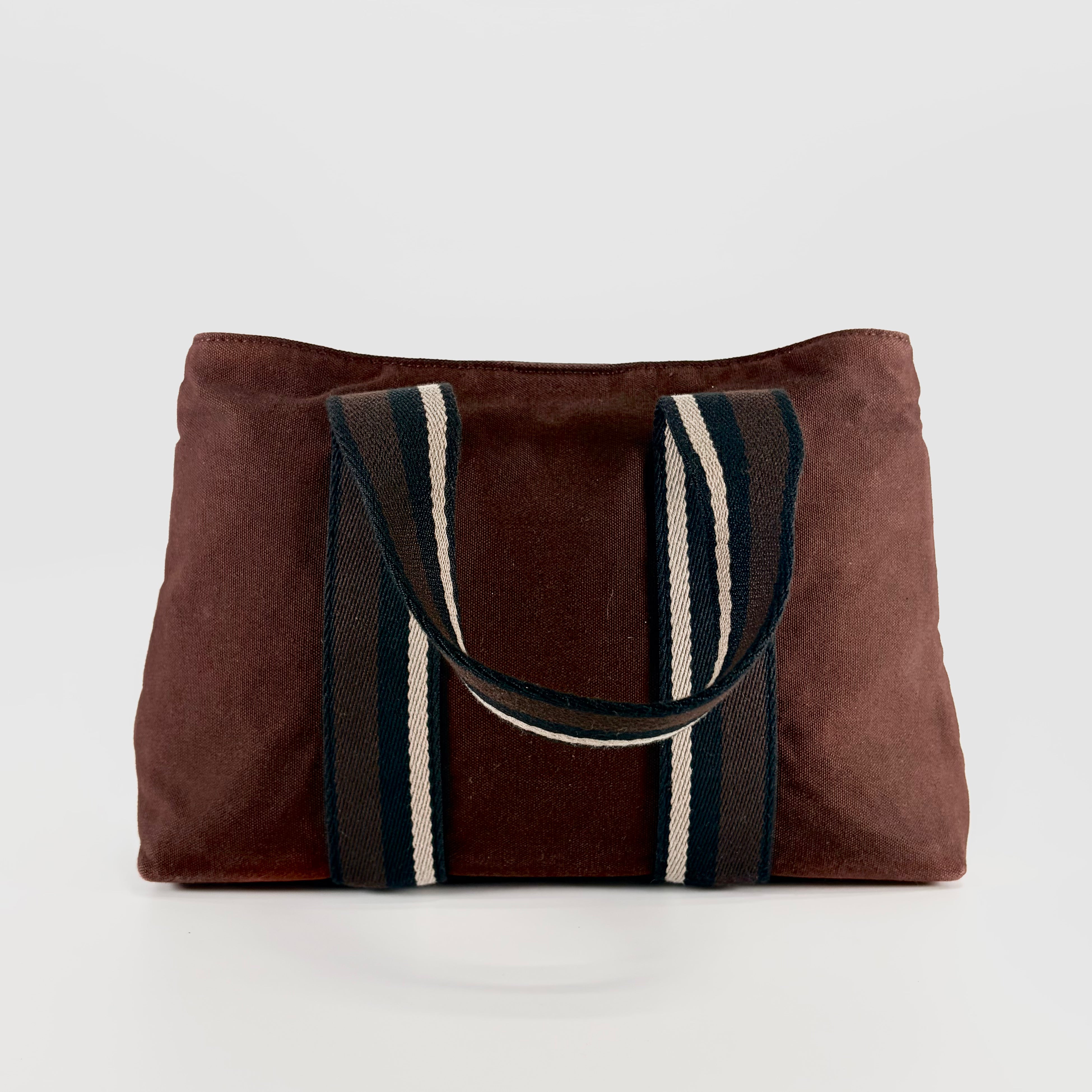 2605 secondhand HERMES Troca Horizontal PM Tote Bag