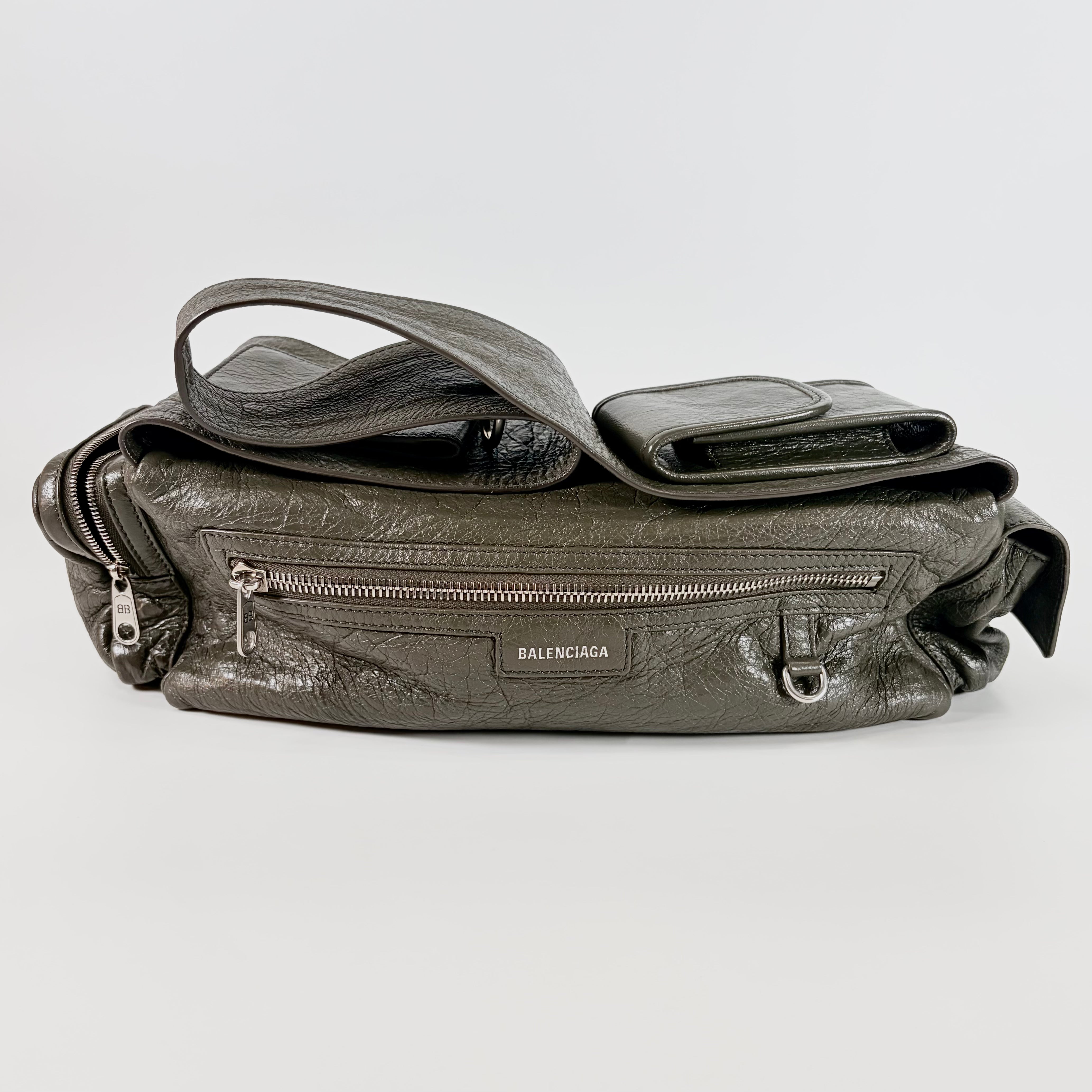 2606 secondhand BALENCIAGA ring bag Khaki
