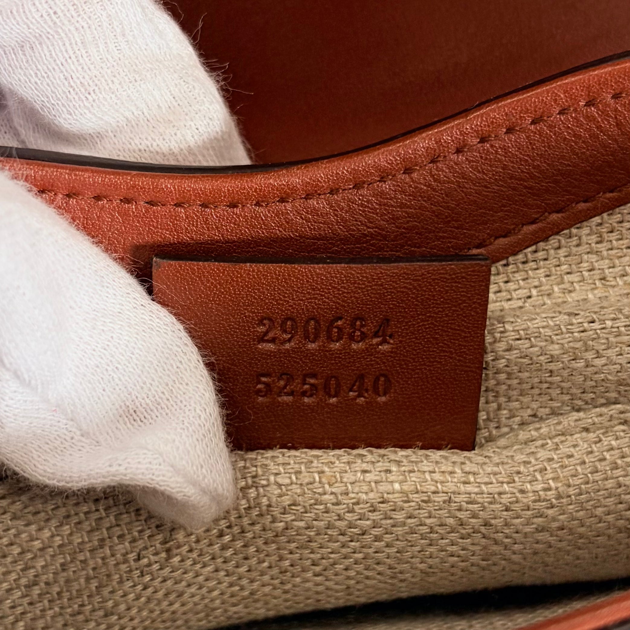 2606 secondhand GUCCI Chain Shoulder