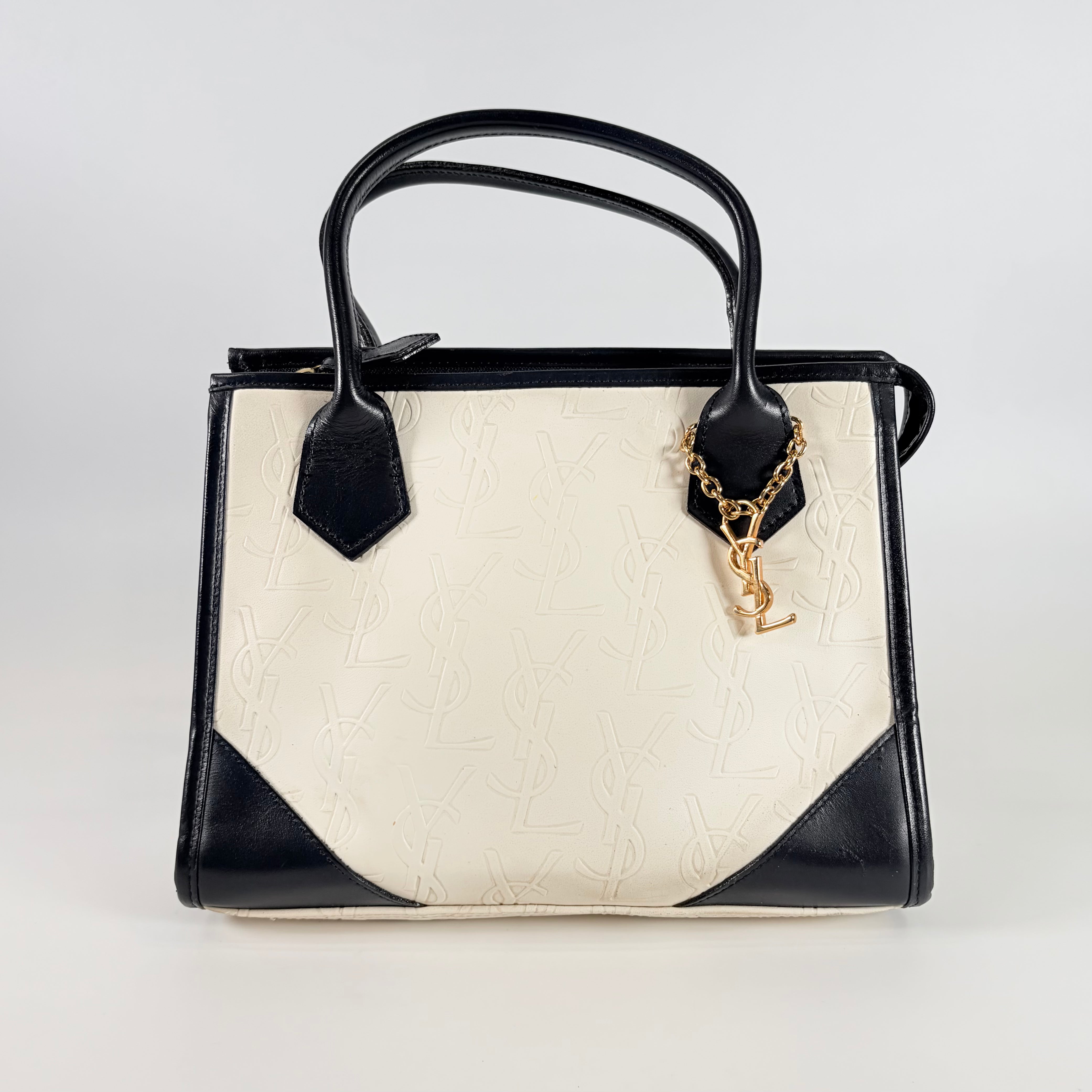 2605 secondhand SAINTLAURENT YSL hand bag
