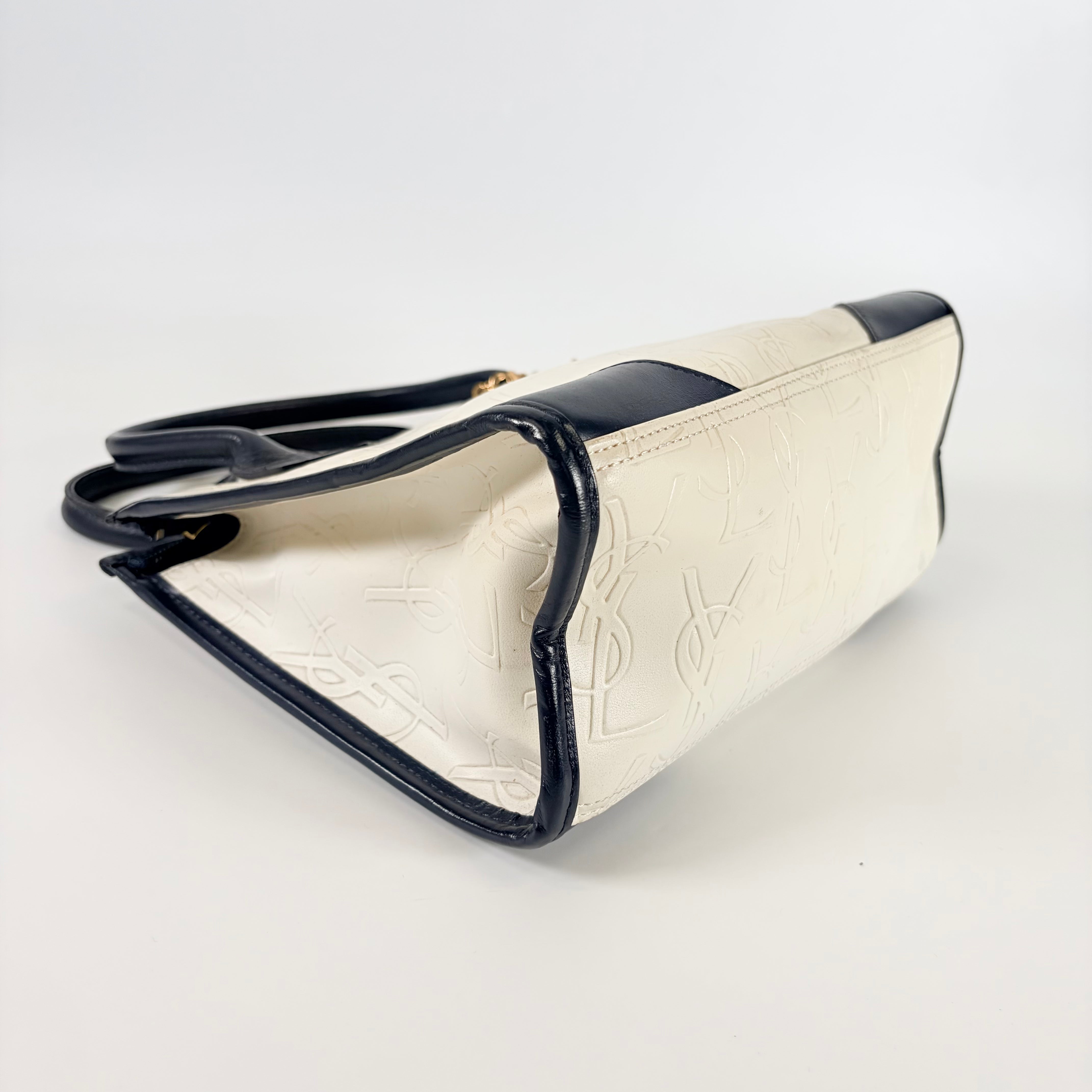 2605 secondhand SAINTLAURENT YSL hand bag