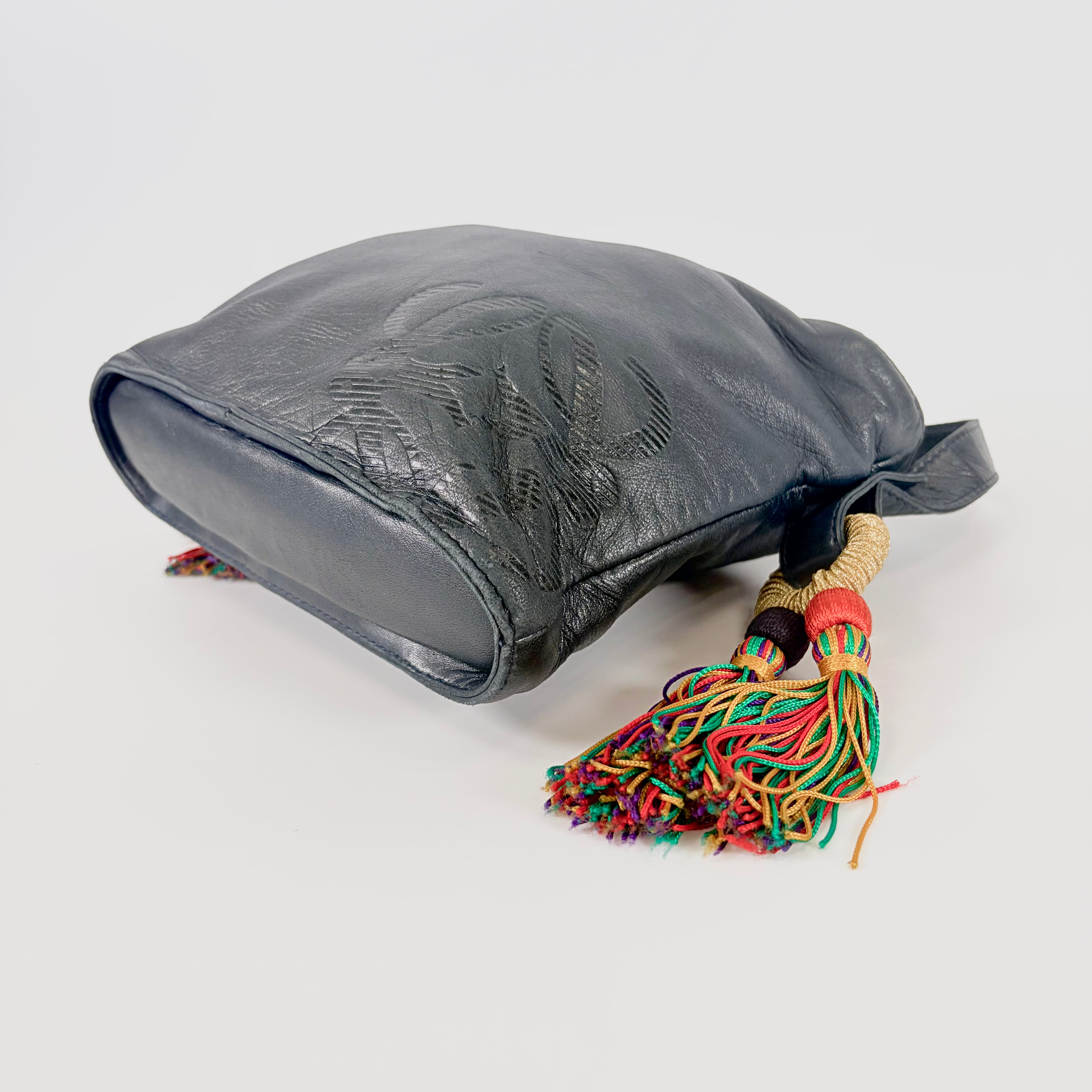 2604 secondhand LOEWE Shoulder bag / Crossbody Bag