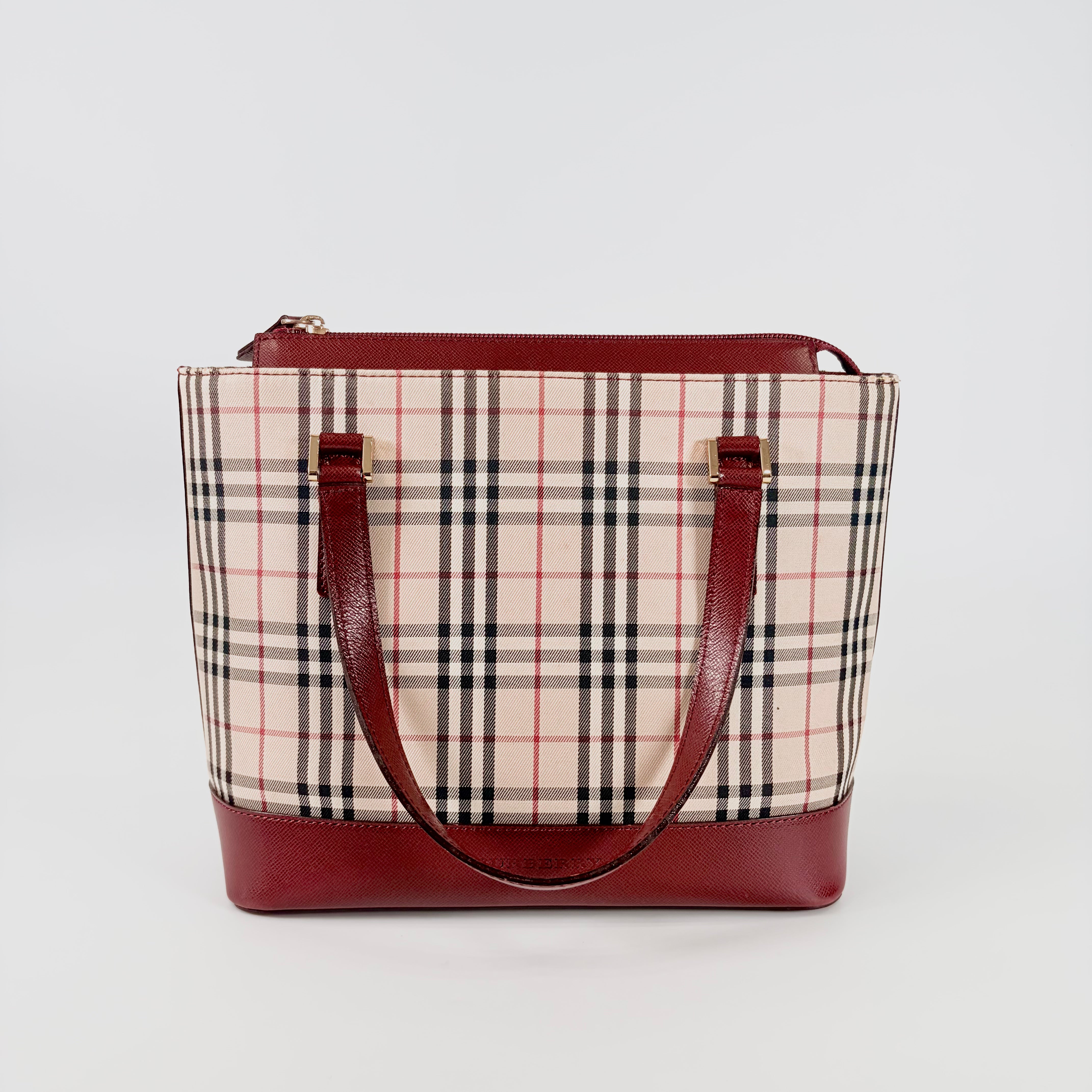2605 secondhand BURBERRY Nova Check Shoulder bag