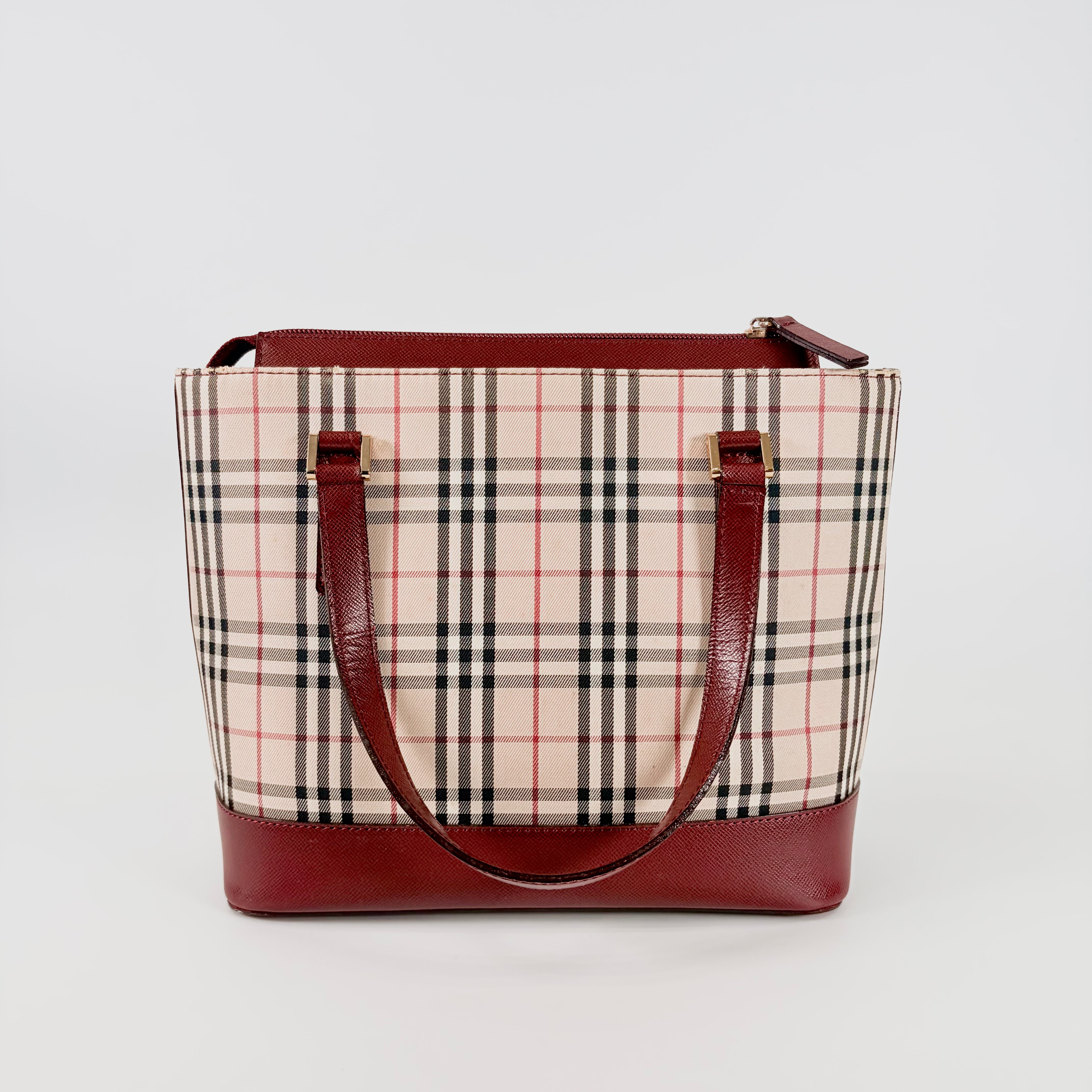 2605 secondhand BURBERRY Nova Check Shoulder bag