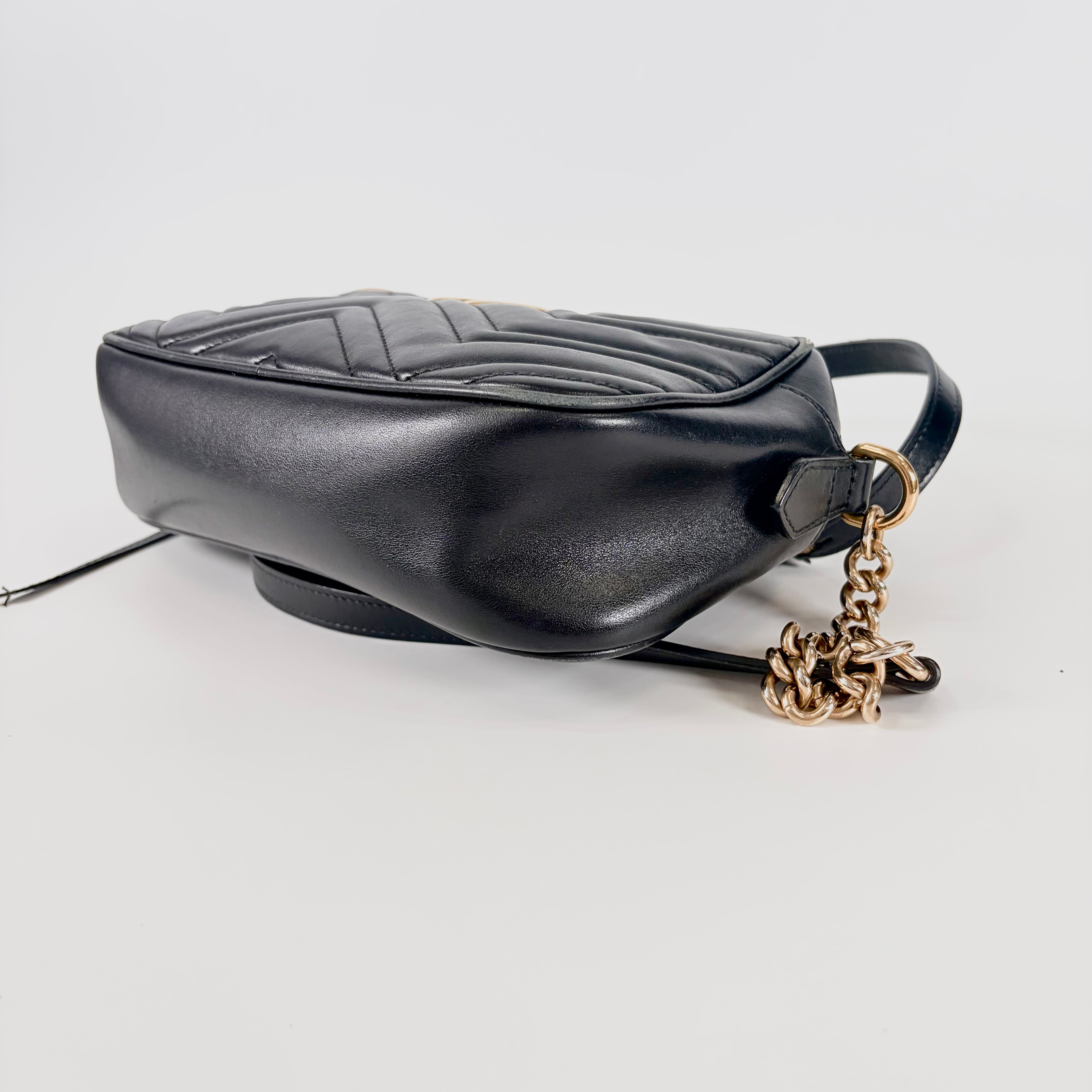 2604 secondhand GUCCI 447632 Shoulder bag / Crossbody Bag