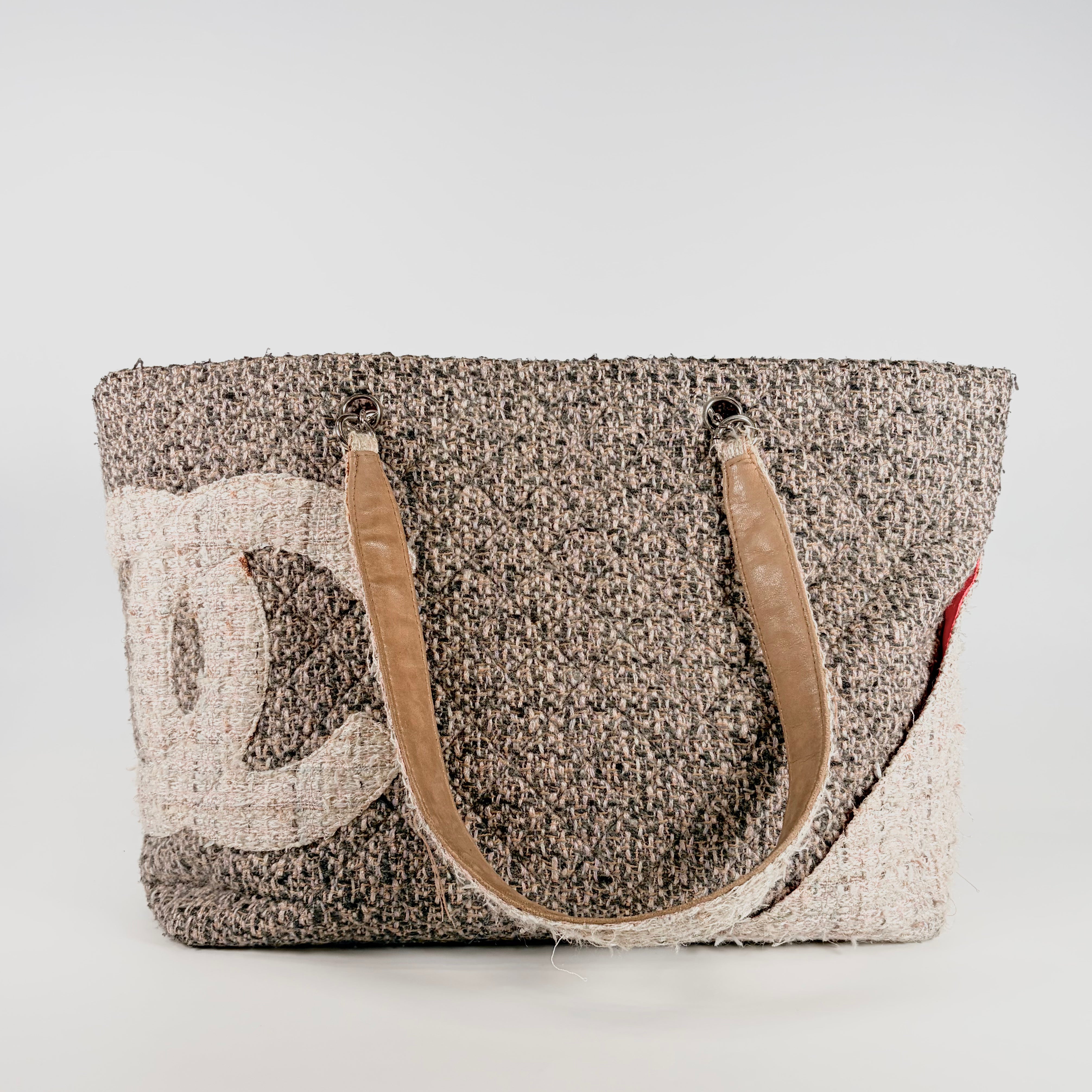 2604 secondhand CHANEL Shoulder bag / Crossbody Bag