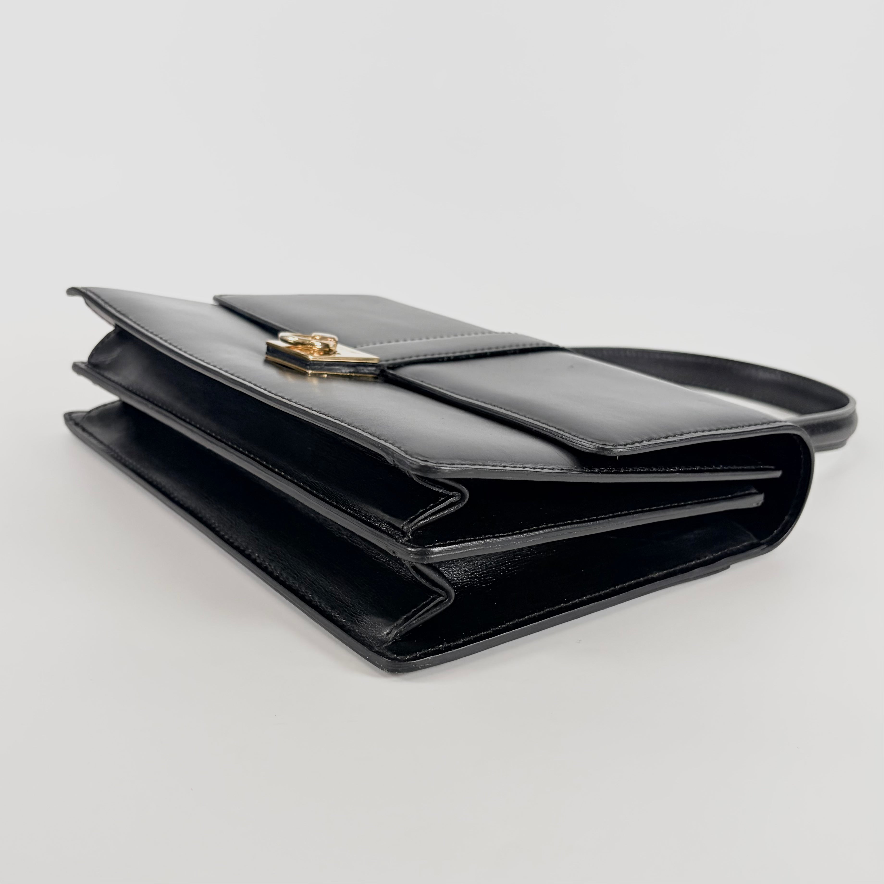 2604 secondhand CELINE hand bag