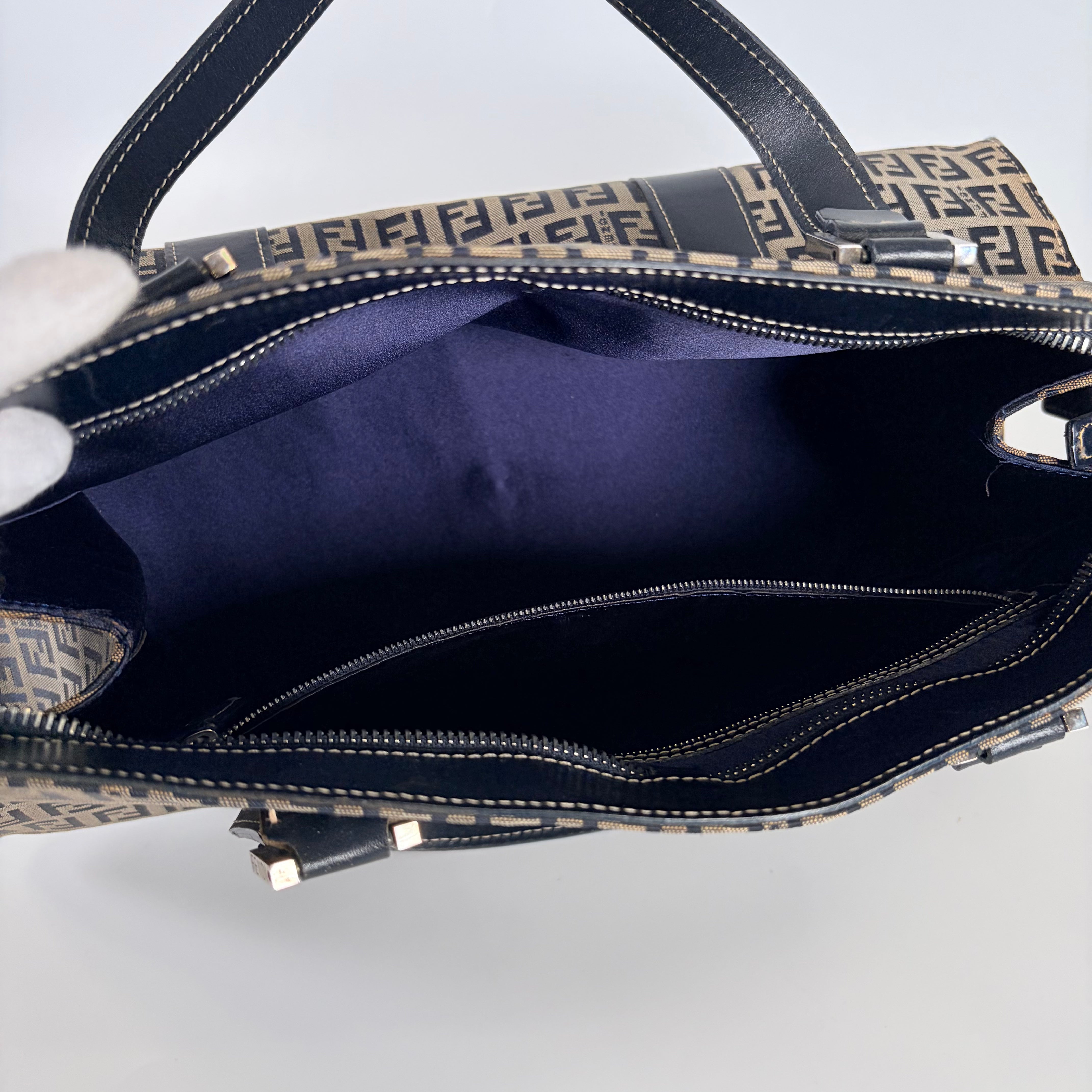 2605 secondhand FENDI brand bag canvas hand Navy