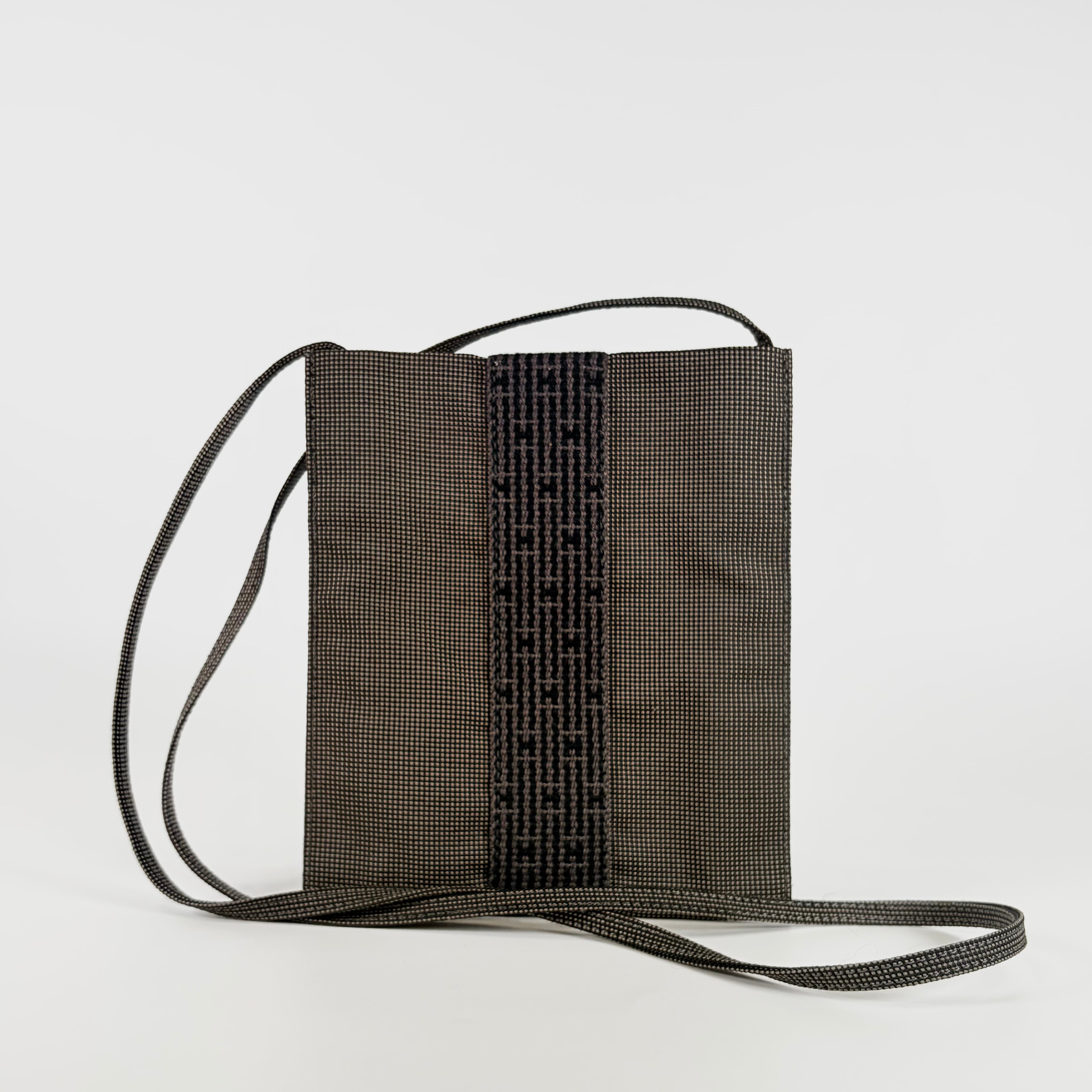 2604 secondhand HERMES Air Line Pochette Shoulder bag