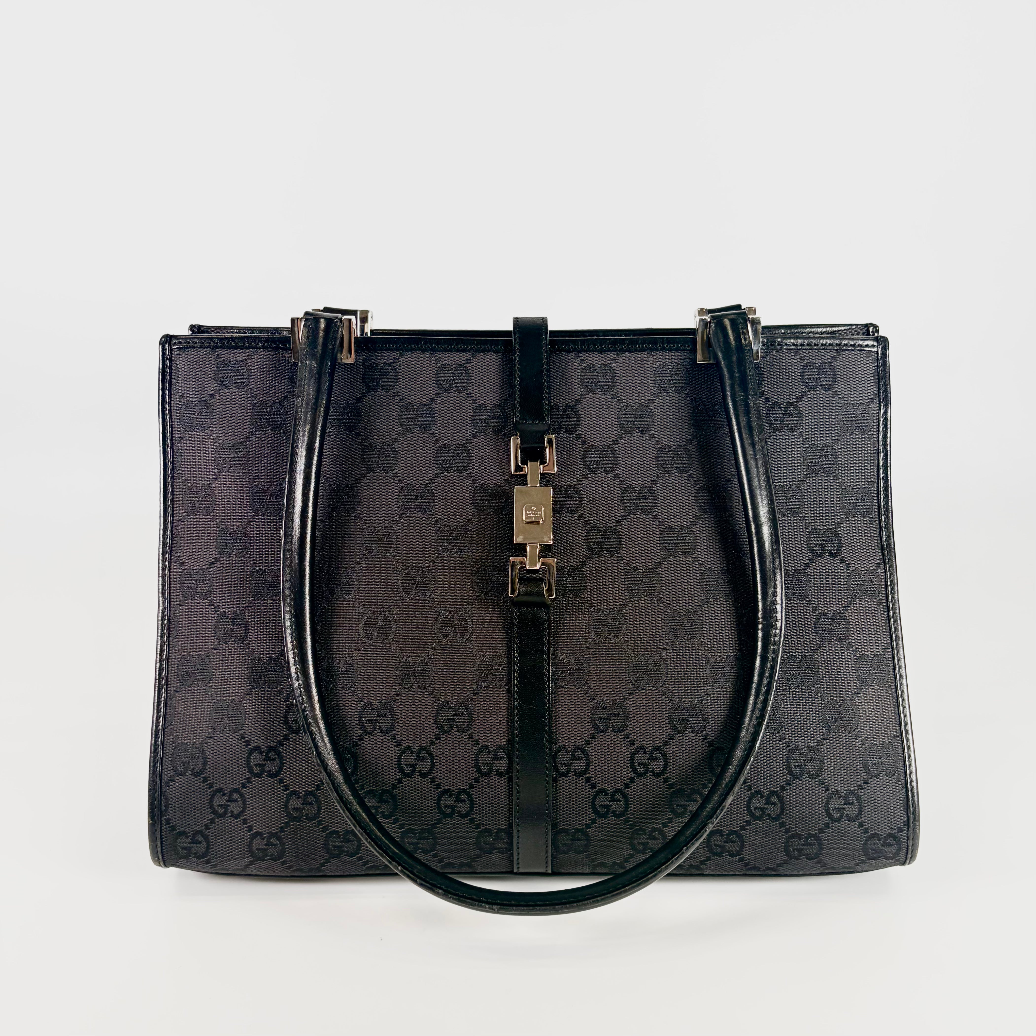 2604 secondhand GUCCI brand bag 0021073 GG canvas cicada shoulder black