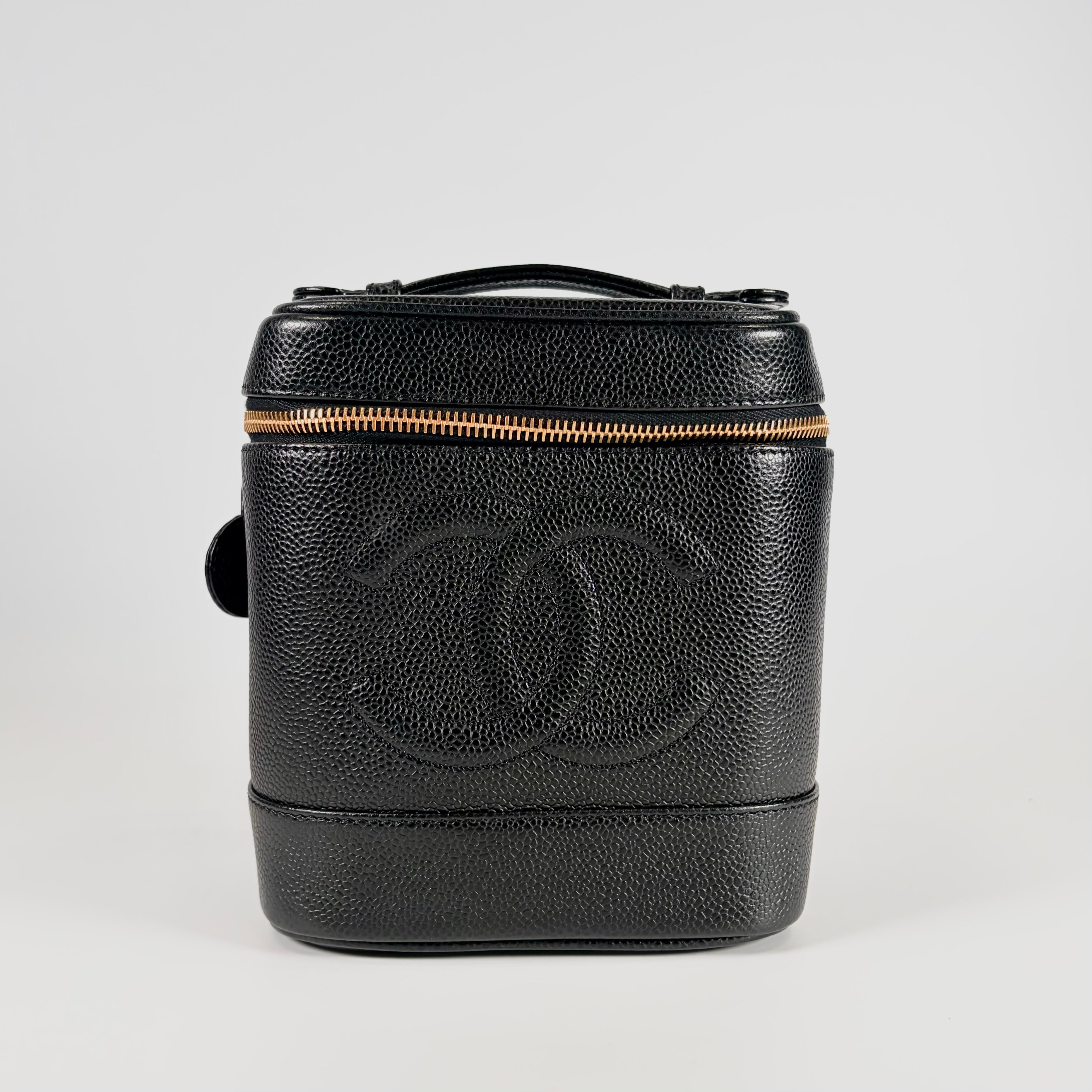 2605 secondhand CHANEL Vanity bag