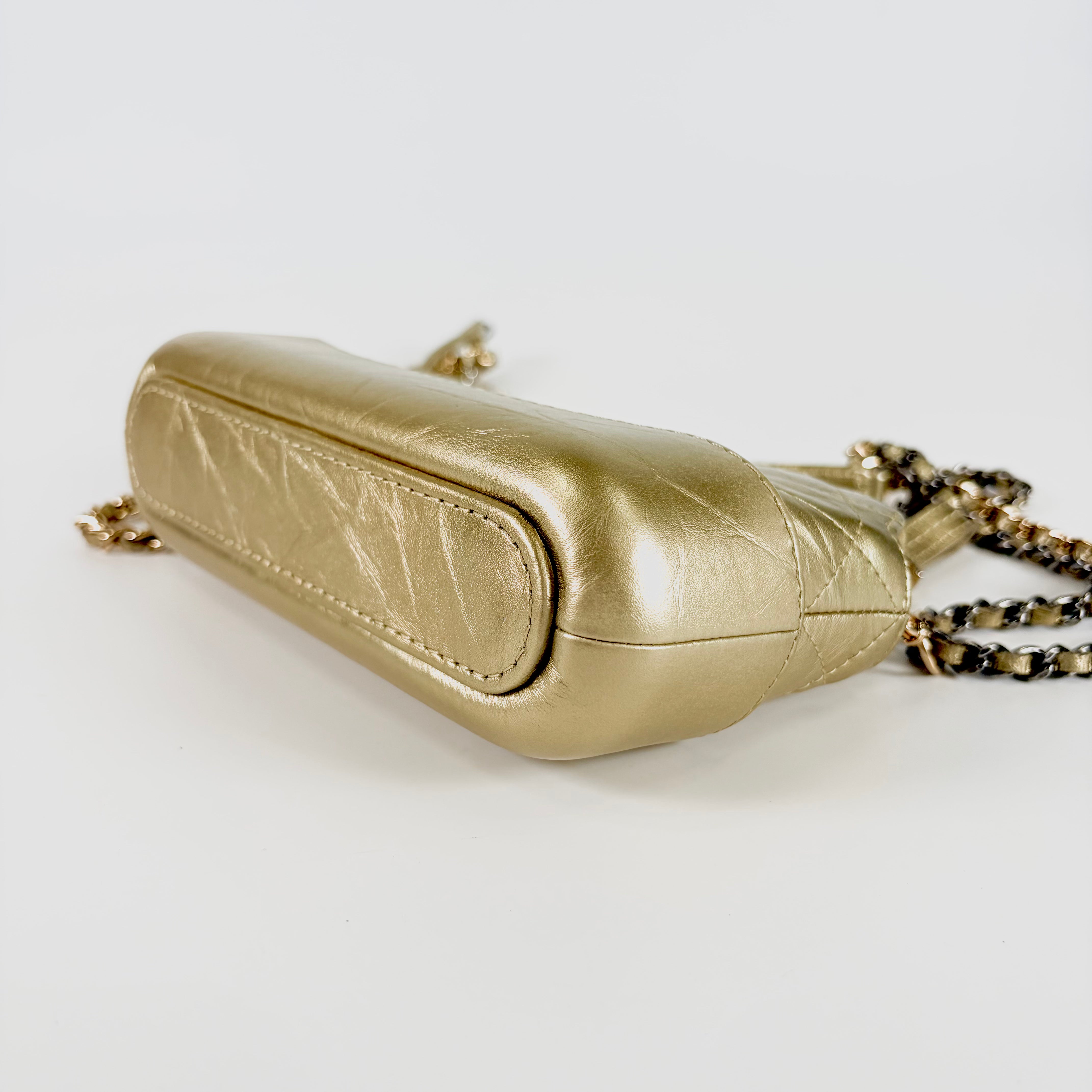 2606 secondhand CHANEL Gabriel Chain Shoulder Bag