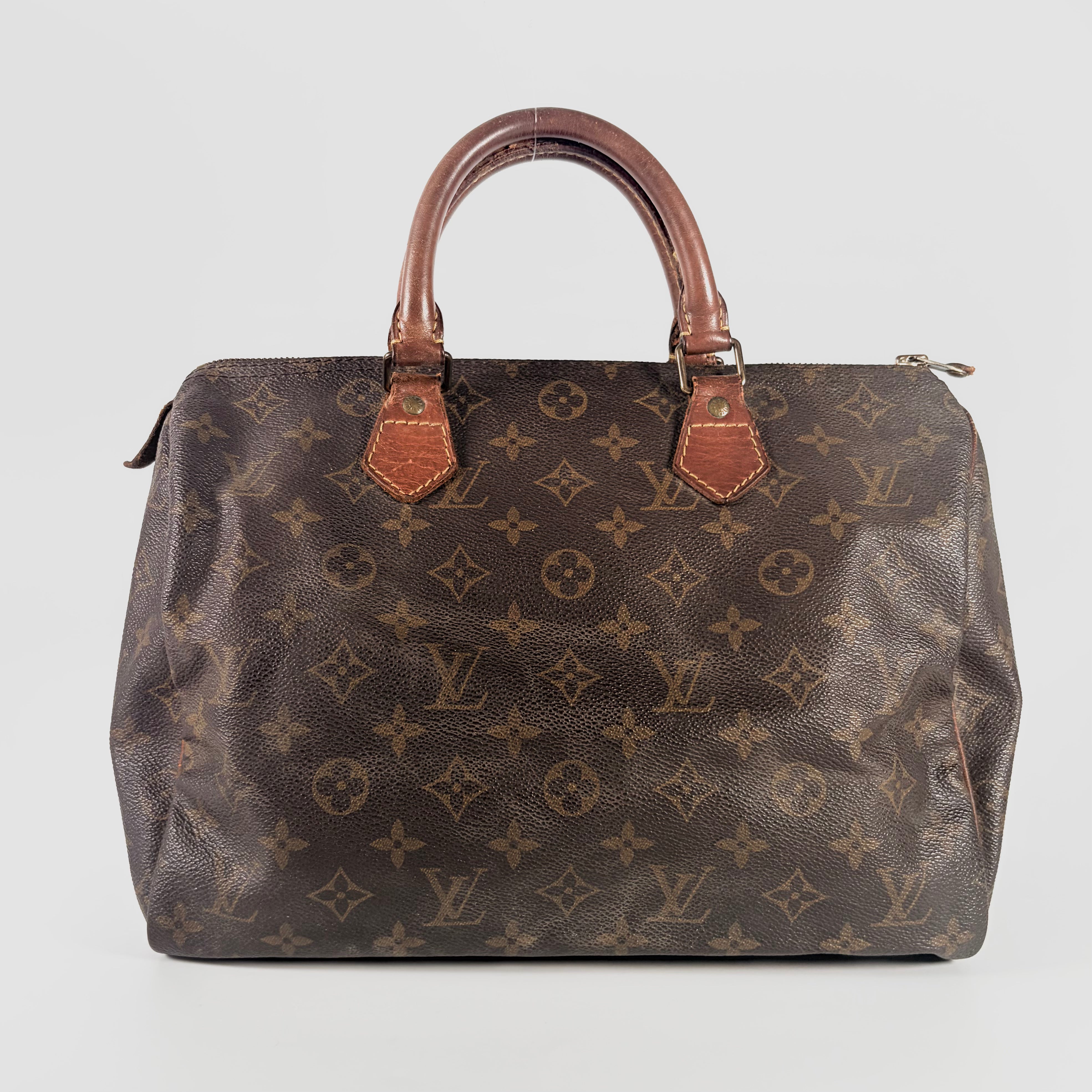 2605 secondhand LV Monogram Speedy 30