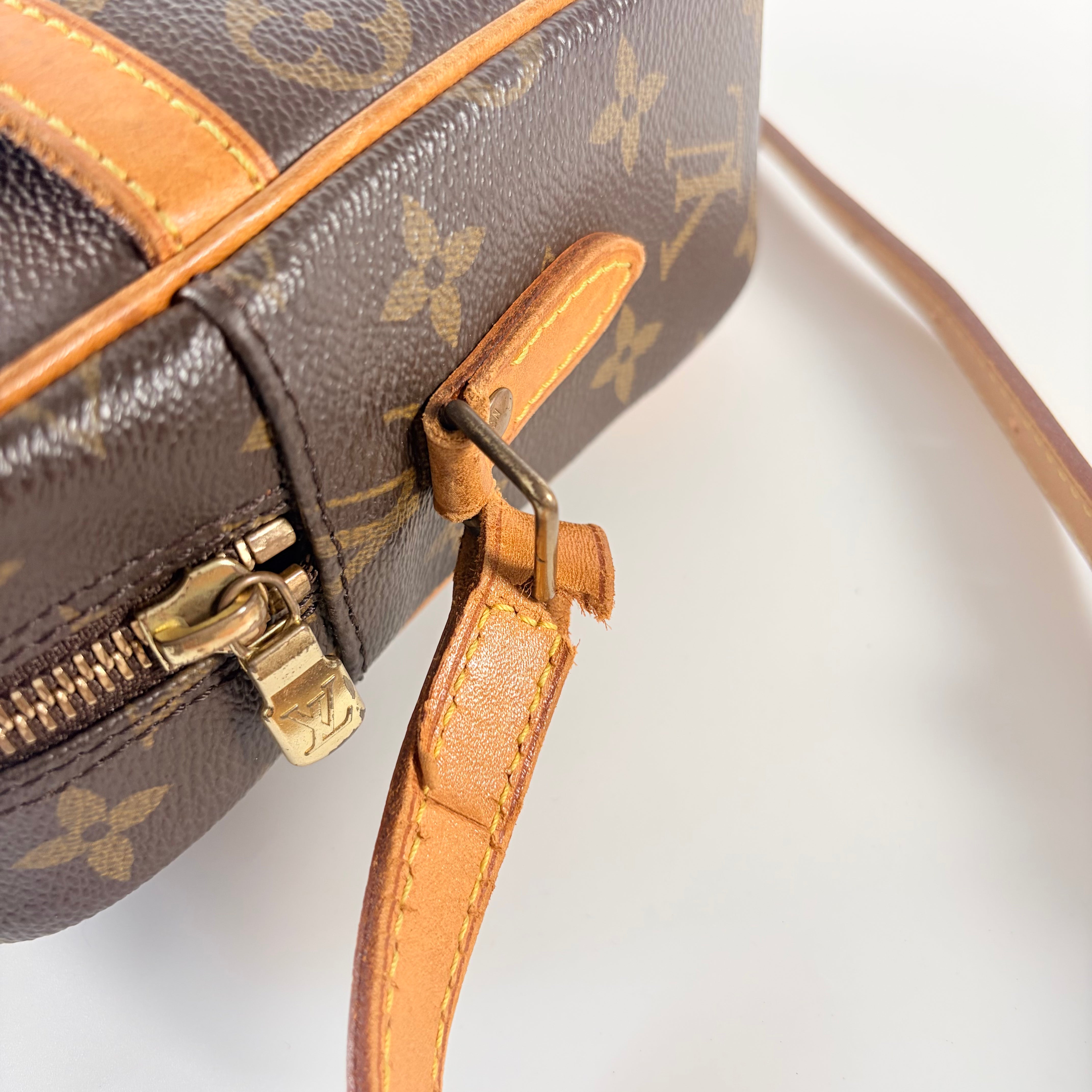 2605 secondhand LV Shoulder bag / Crossbody Bag Trocadero Monogram